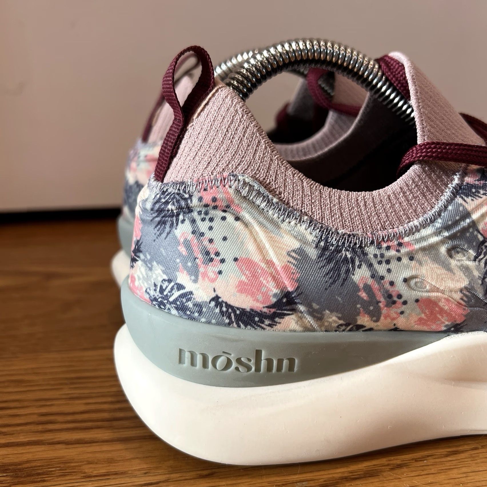 Vintage Moshn Pulse Sneakers Women Size 8 M Pink Floral Walking Casual Shoes Womens Size US 8 / IT 38 - 3 Thumbnail