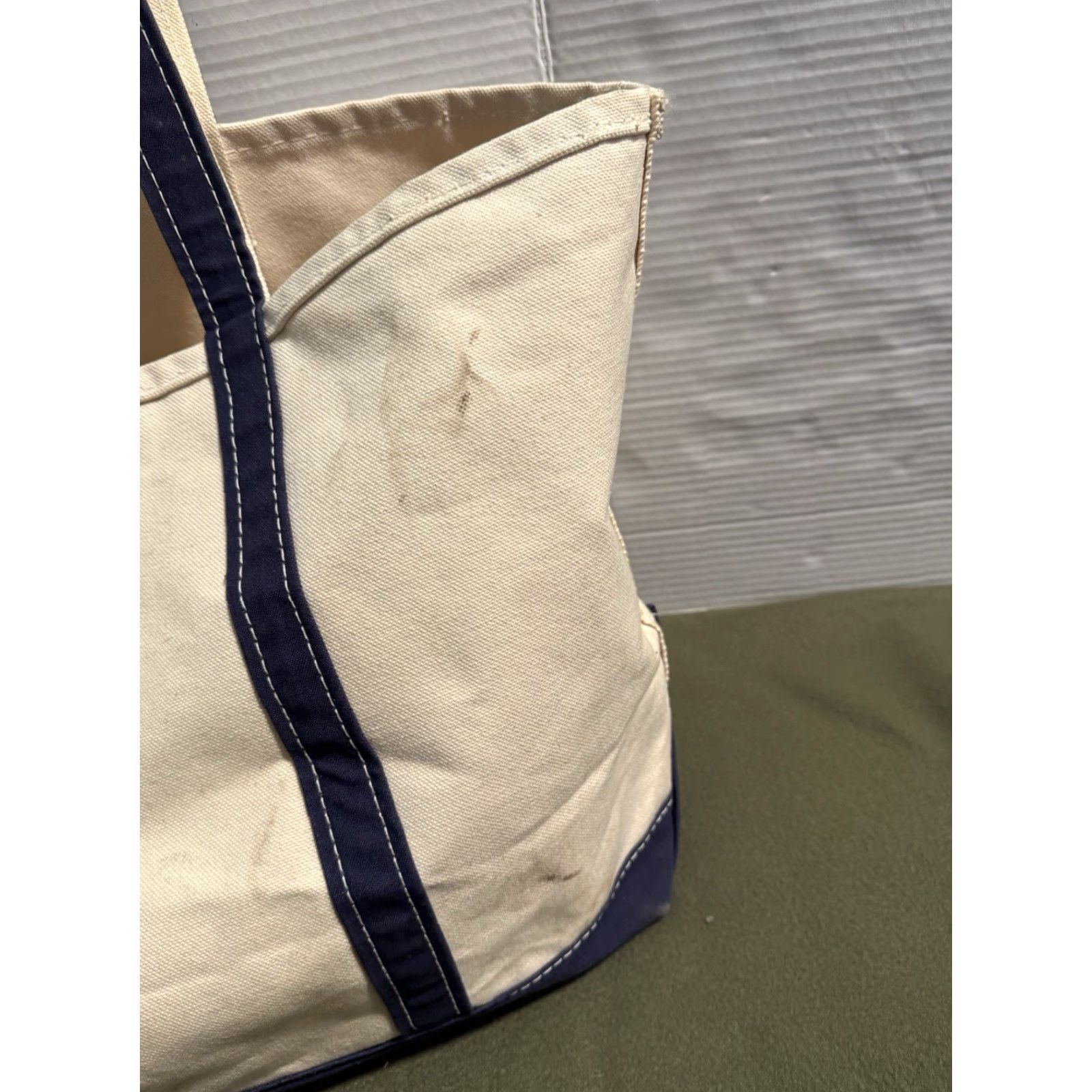 Vintage VINTAGE L.L. BEAN Boat and Tote Large Navy Blue Made in USA Monogram Jack Tote Mens Unisex Adults 90s Canvas Navy Blue Size ONE SIZE - 7 Thumbnail
