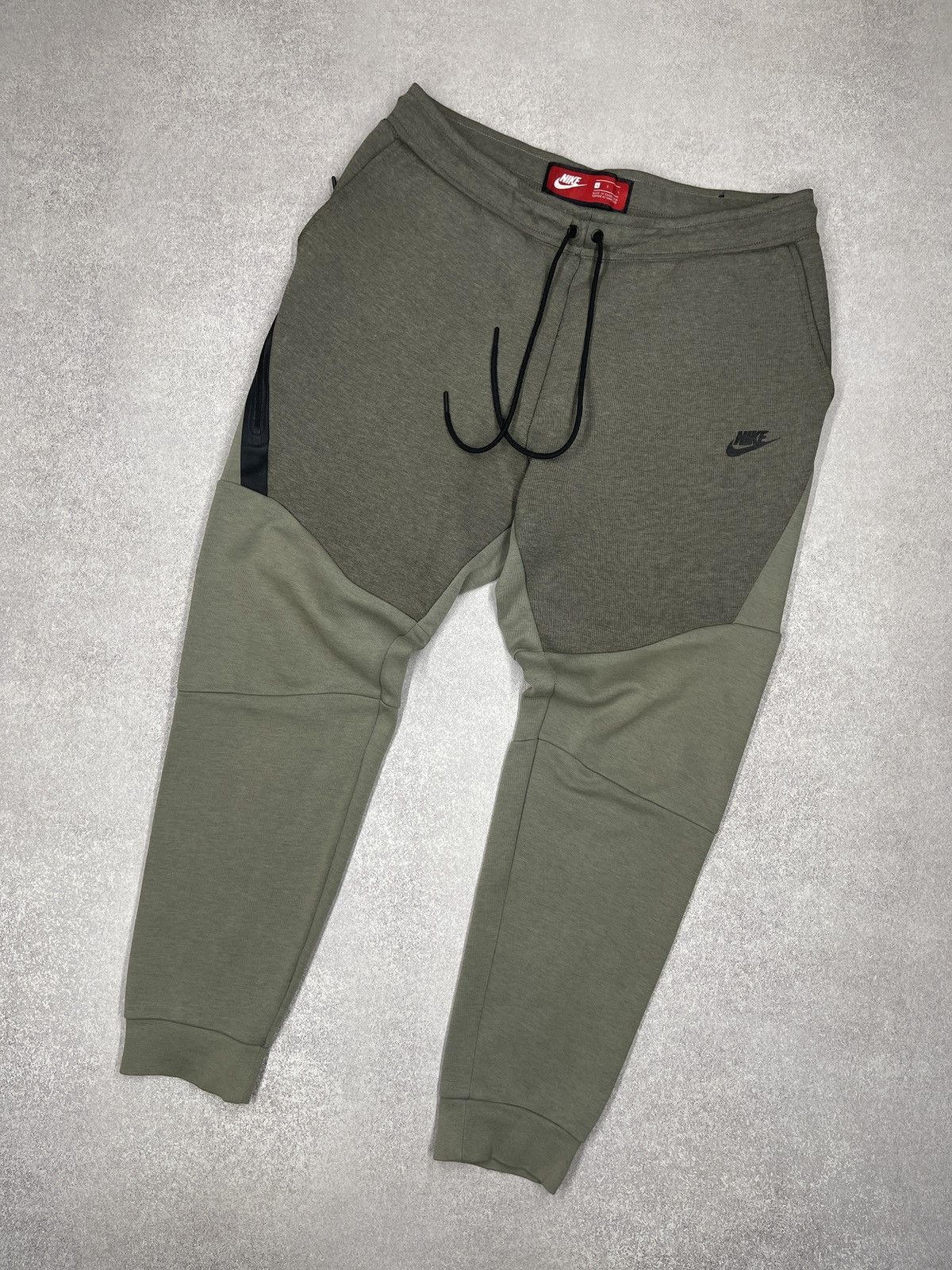 Nike Mens Nike Tech Fleece Jogger Sweatpants Dark Stucco Size L Size US 34 / EU 50 - 1 Thumbnail