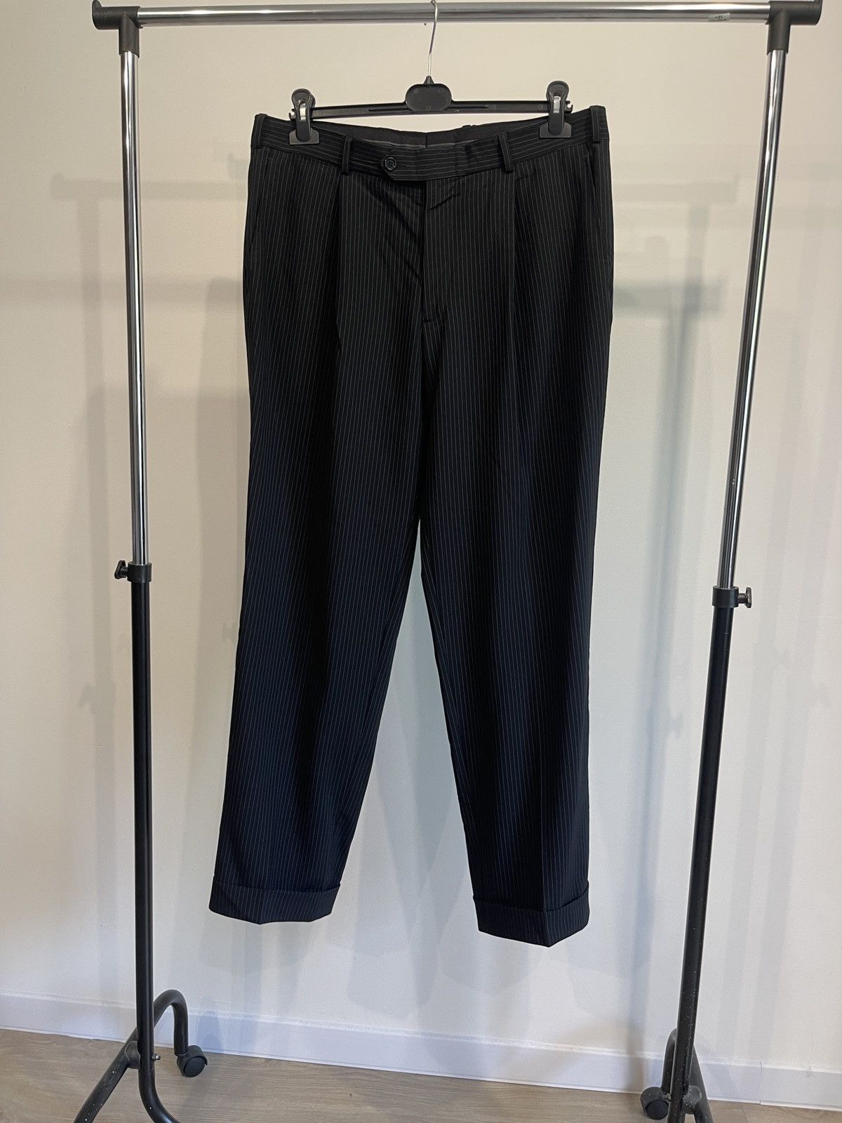 Cerruti 1881 × Vintage Cerruti 1881 Vintage trousers Black Wool Pleated Pants Size 42R - 1 Thumbnail