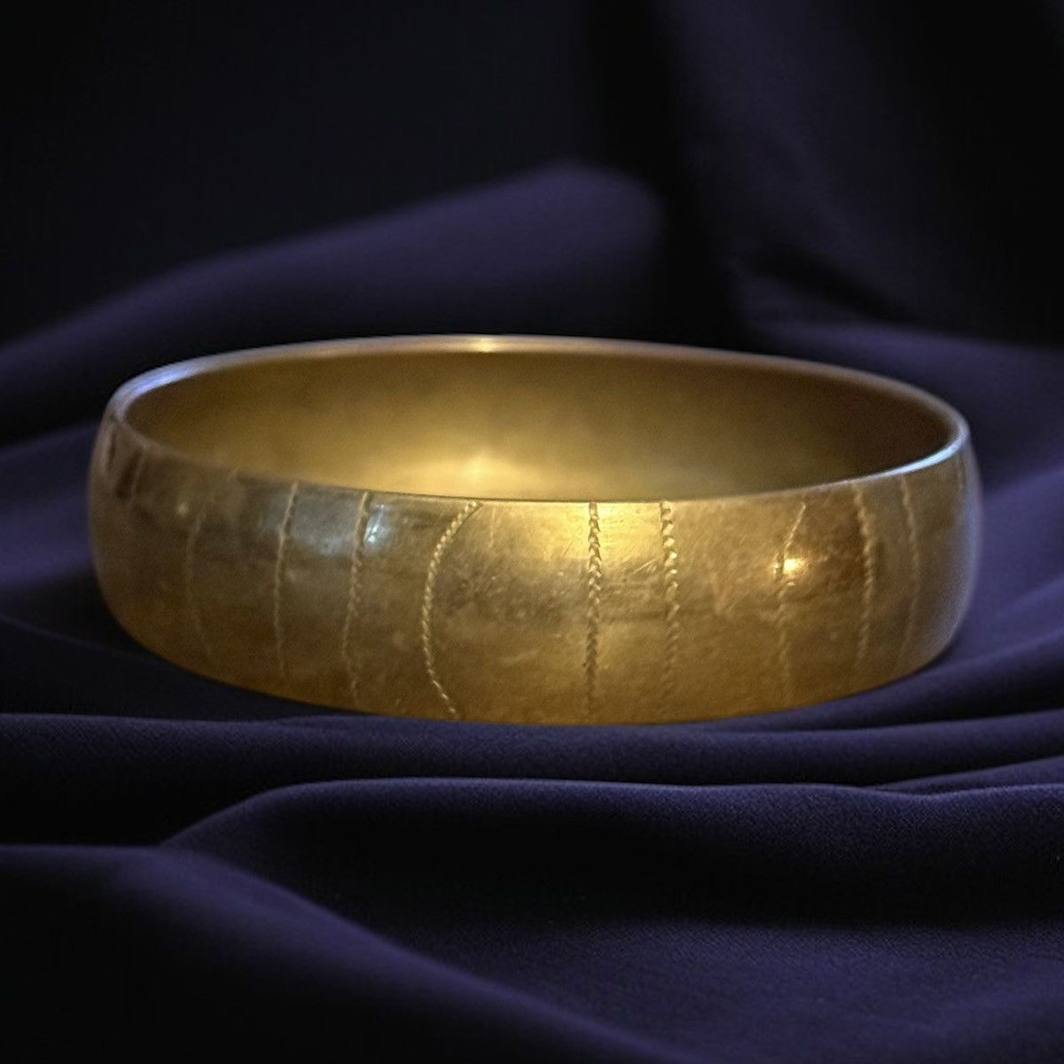 Vintage Vintage made in India brass bangle bracelet Size ONE SIZE - 1 Thumbnail