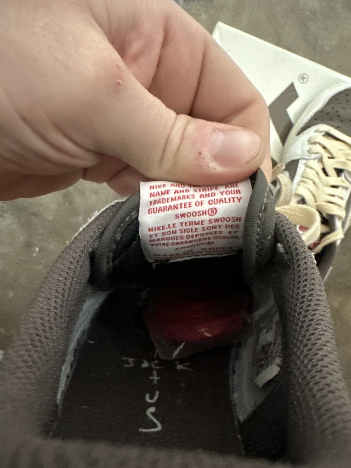 Travis Scott x Jordan 1 Retro Low OG SP Reverse Mocha"