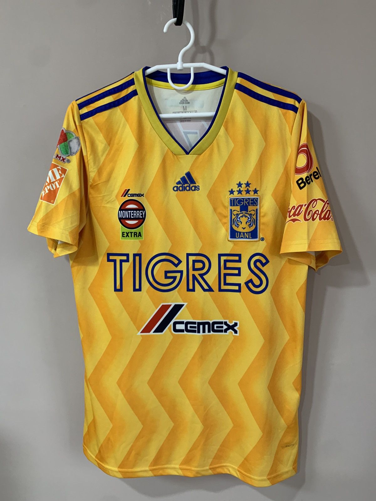 Other Tigres de la U.A.N.L. Away Football Shirt Adidas Soccer M Size US M / EU 48-50 / 2 - 1 Thumbnail