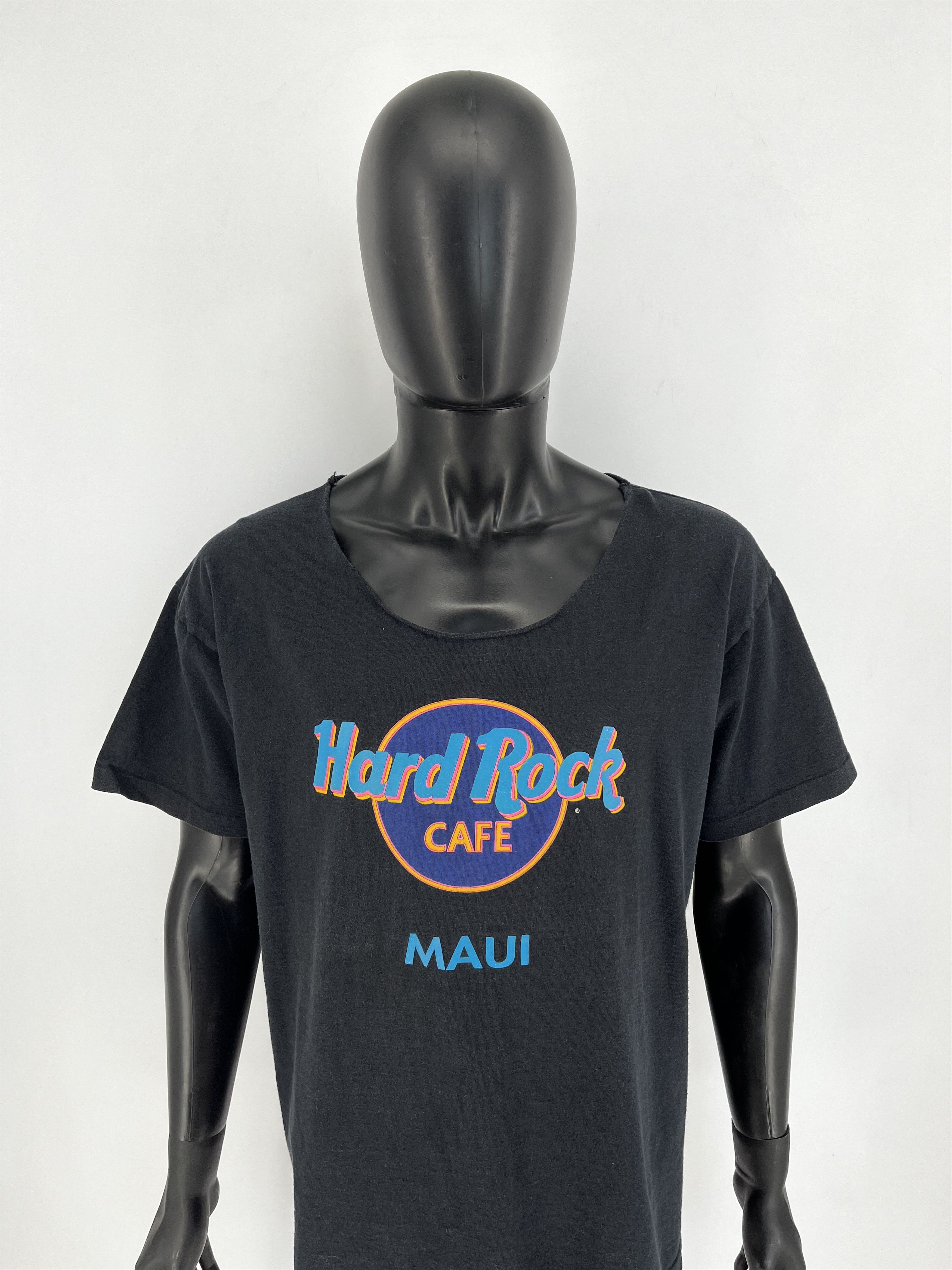 Hard Rock Cafe Vintage Y2K Hard Rock Cafe Maui Made in USA tee Size US L / EU 52-54 / 3 - 5 Thumbnail