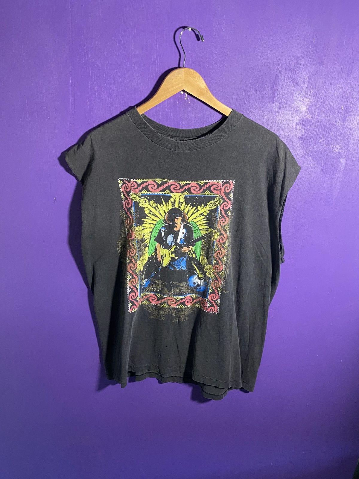 Band Tees Vintage 90s Carlos santana world tour faded cutoff Size US L / EU 52-54 / 3 - 1 Thumbnail