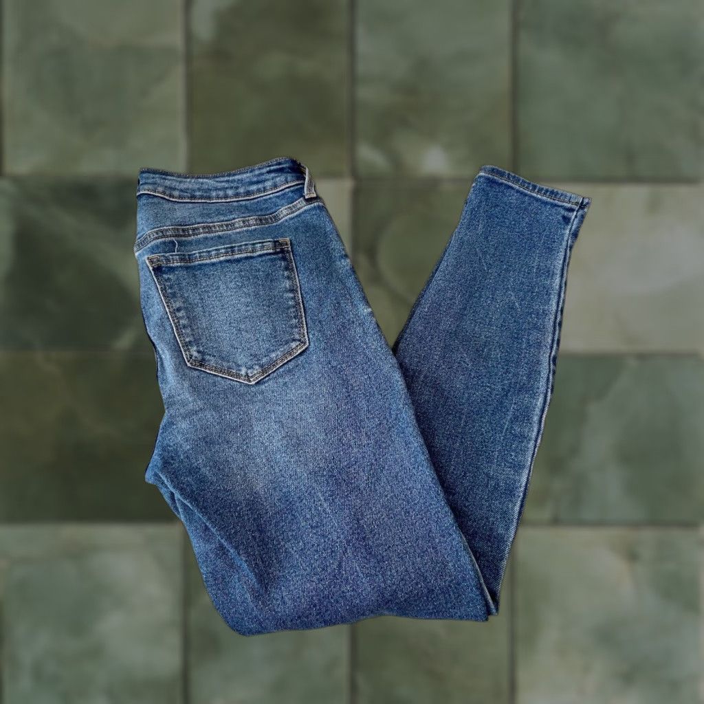 Old Navy Old Navy Jeans Womens 8 Blue Medium Wash Distressed Denim Skinny 5-Pocket Stretch Size 30" / US 8 / IT 44 - 1 Thumbnail