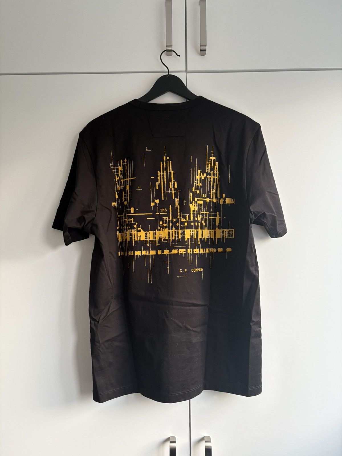 C.P. Company CP Company metropolis series black T-shirt Size US M / EU 48-50 / 2 - 4 Thumbnail