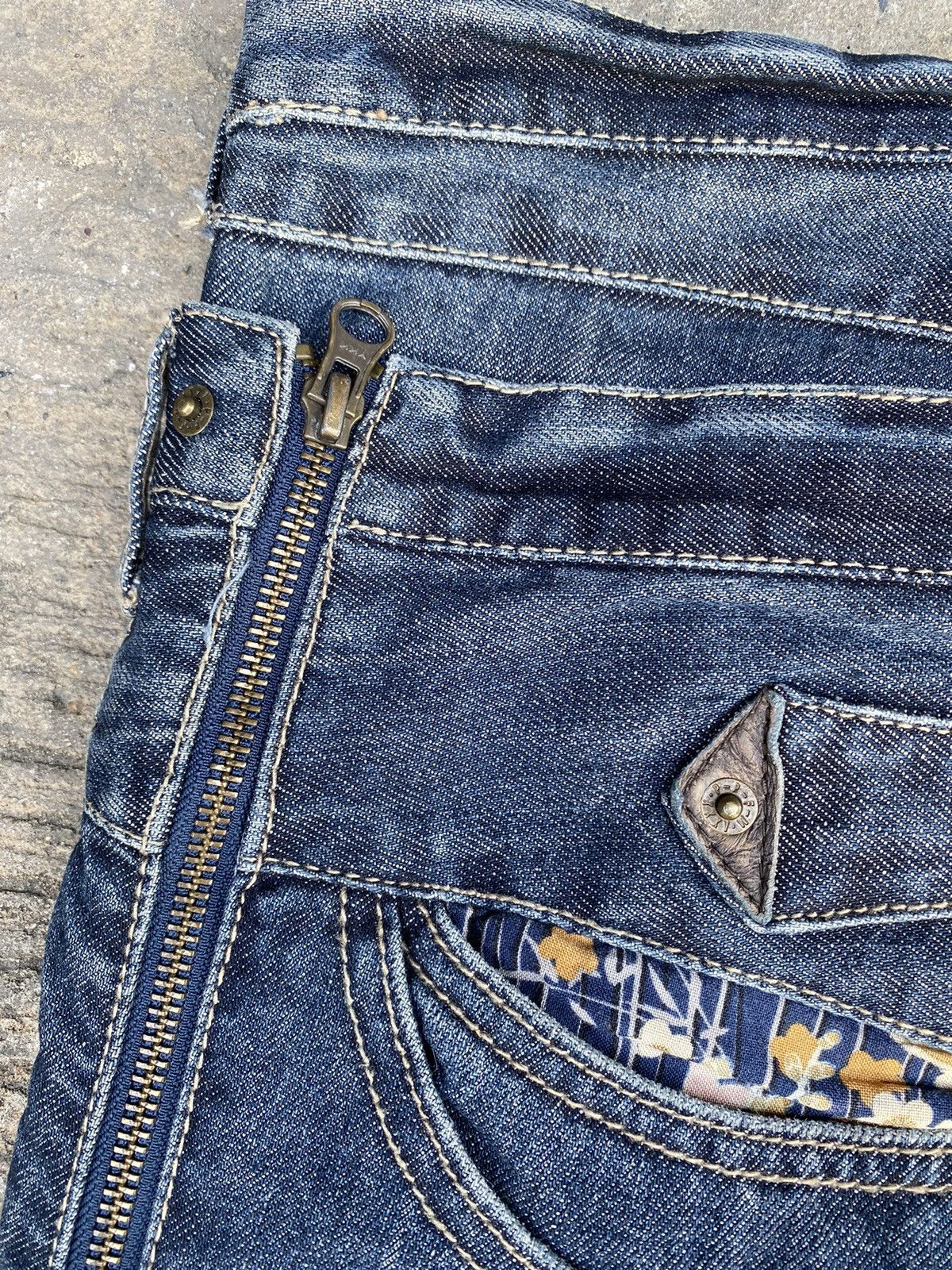 GOSTAR DE FUGA 🔥 PPFM POCKETS DOUBLE LAYER WAIST BUCKLE BACK Size US 34 / EU 50 - 14 Thumbnail