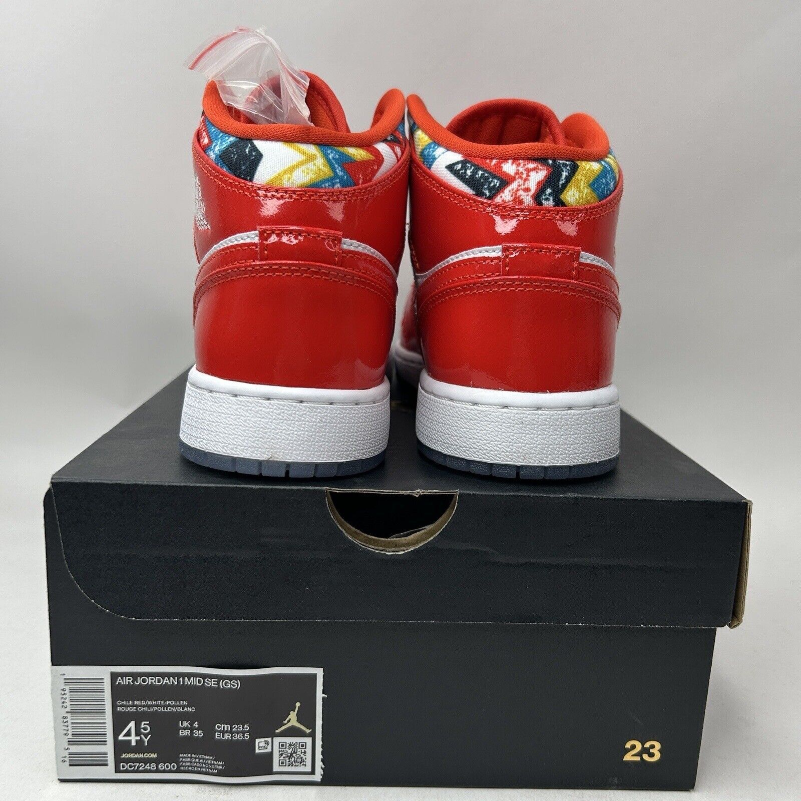 Nike Nike Shoes Air Jordan 1 Mid SE GS “Barcelona Sweater” 2023 Size US 6 / IT 36 - 4 Thumbnail