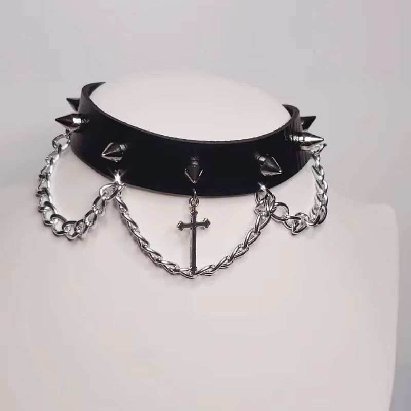 Jewelry Choker Cross Gorgeous Jewellery Necklace Size ONE SIZE - 1 Thumbnail