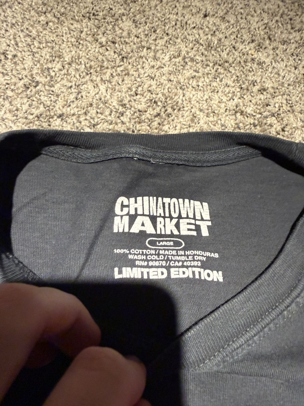Market Chinatown Market “Limited Edition” graphic tee. Size US L / EU 52-54 / 3 - 2 Thumbnail