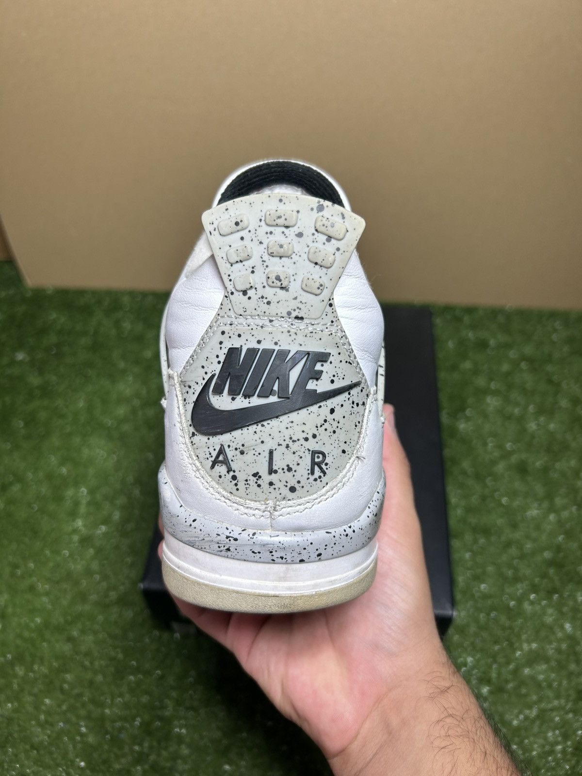 Jordan Brand Jordan 4 white cement 2016 Size US 11.5 / EU 44-45 - 10 Thumbnail
