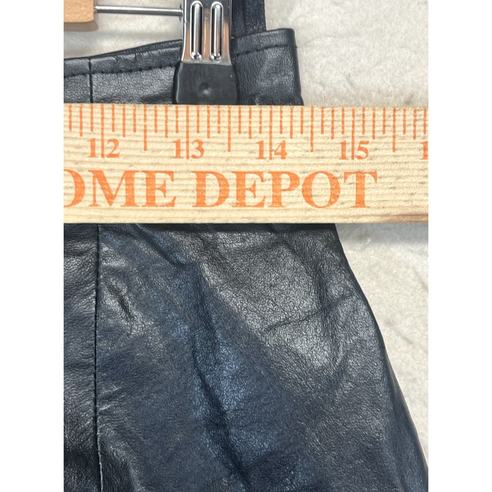 Vintage VINTAGE Byrnes & Baker Black Leather Skirt Women’s Size 12 Skirt Pencil 80s 90s Biker Lined Zipper Womens Size 34" / US 12 / IT 48 - 3 Thumbnail