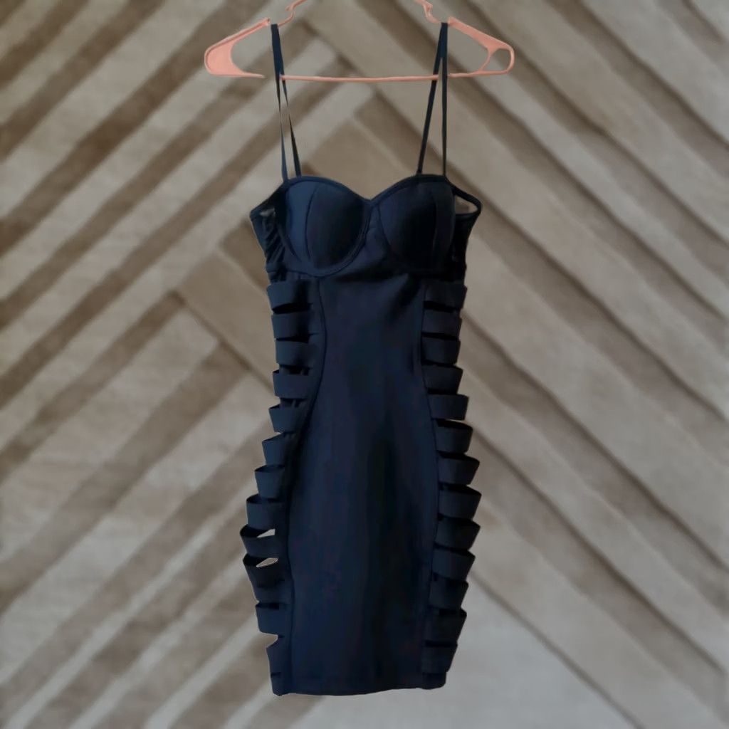 superdown superdown Womans Mini Dress Blue XXS Dress, Off the Shoulder, Sleeveless, Short, Knit, Polyester Spandex, Zip, Hand Wash Only Womens XXS Size XXS / US 00 / IT 34 - 1 Thumbnail