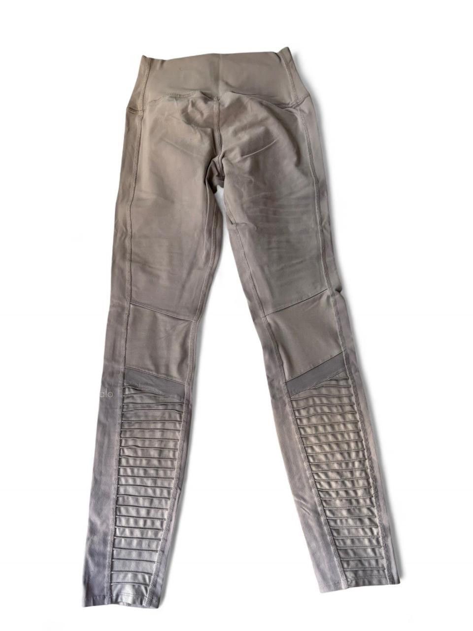Alo × Alo Yoga Alo yoga motto leggings Size 32" / US 10 / IT 46 - 2 Thumbnail