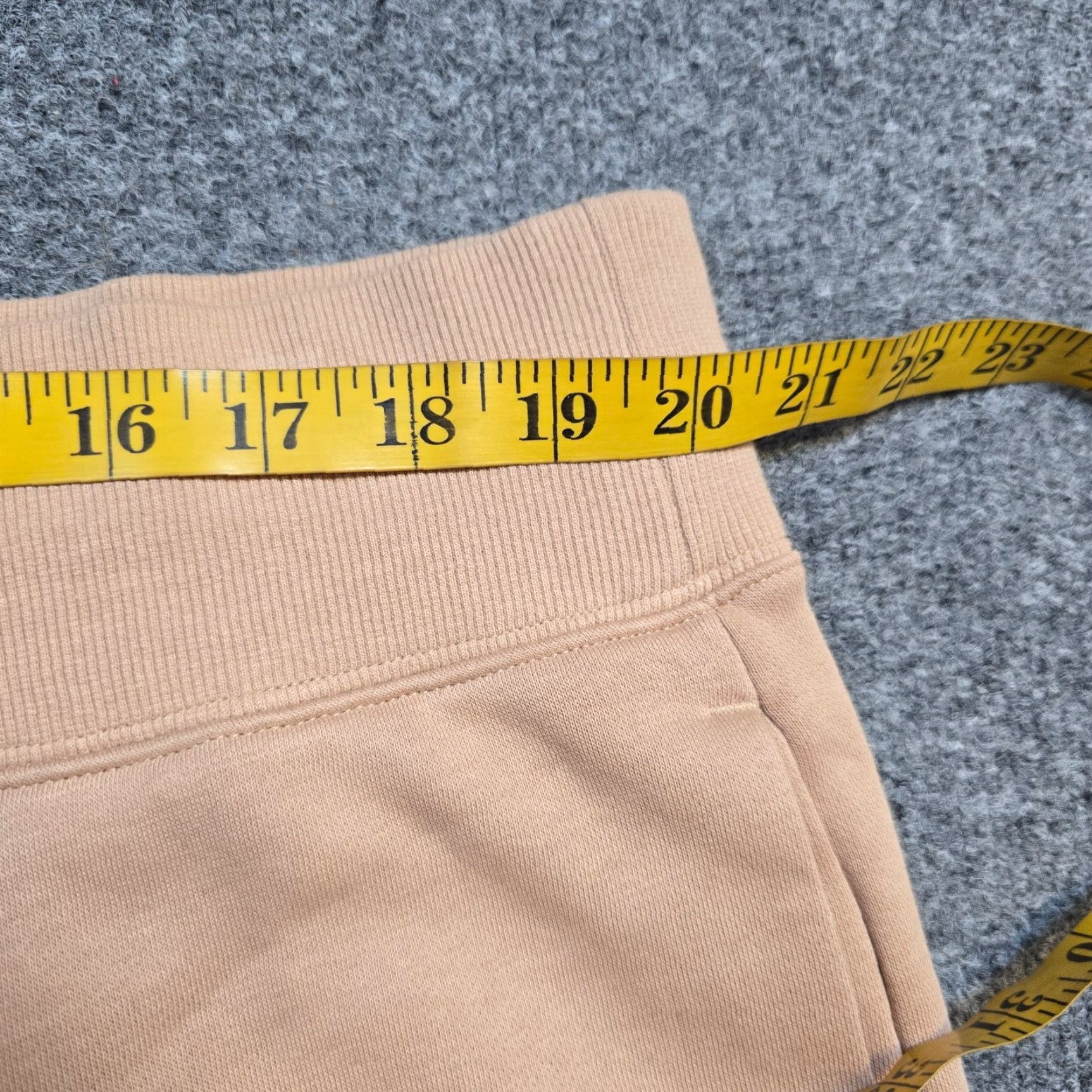 Nike Nike Pants Sweatpants Womens 2XL Beige Phoenix Fleece Pull On Lounge Casual Wide-Leg Pockets Size 40" / US 18 - 6 Thumbnail