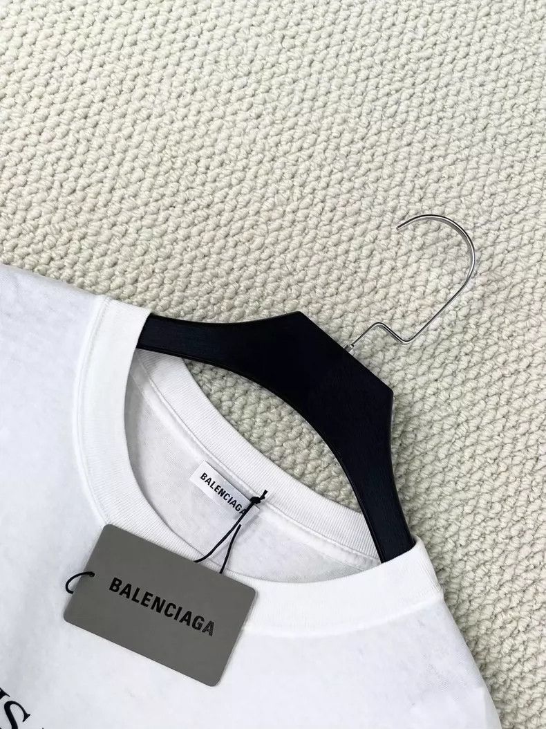 Balenciaga Balenciaga White reverse cursive letters logo printed shor Size US L / EU 52-54 / 3 - 3 Thumbnail
