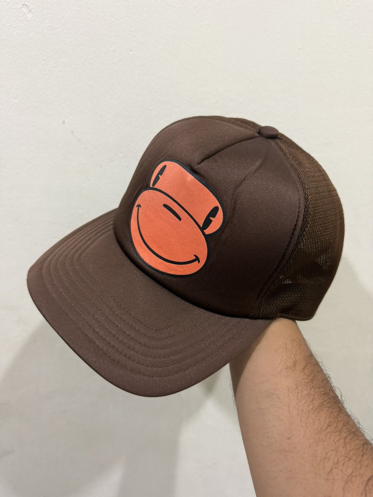 Bape VTG Bape Milo Travis Brown Mesh Cap Size ONE SIZE - 1 Thumbnail