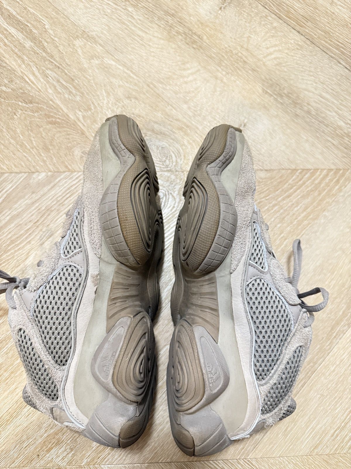 Yeezy Adidas Yeezy 500 Suede Taupe Light LHG 029003 Size US 8.5 / EU 41-42 - 5 Thumbnail