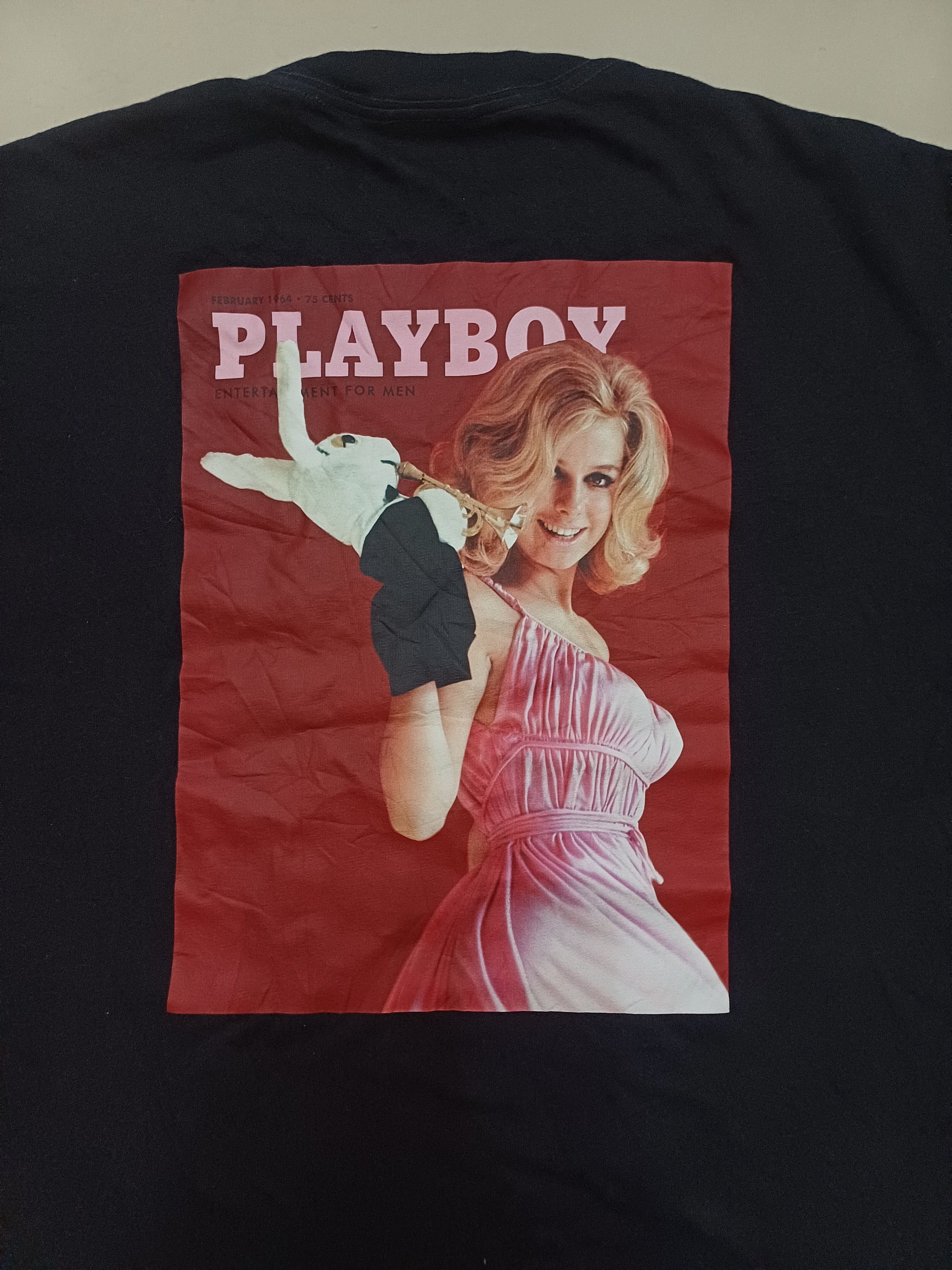 GU × Playboy Sweatshirt Playboy magazines 🔥🔥🔥 Size US XL / EU 56 / 4 - 5 Thumbnail
