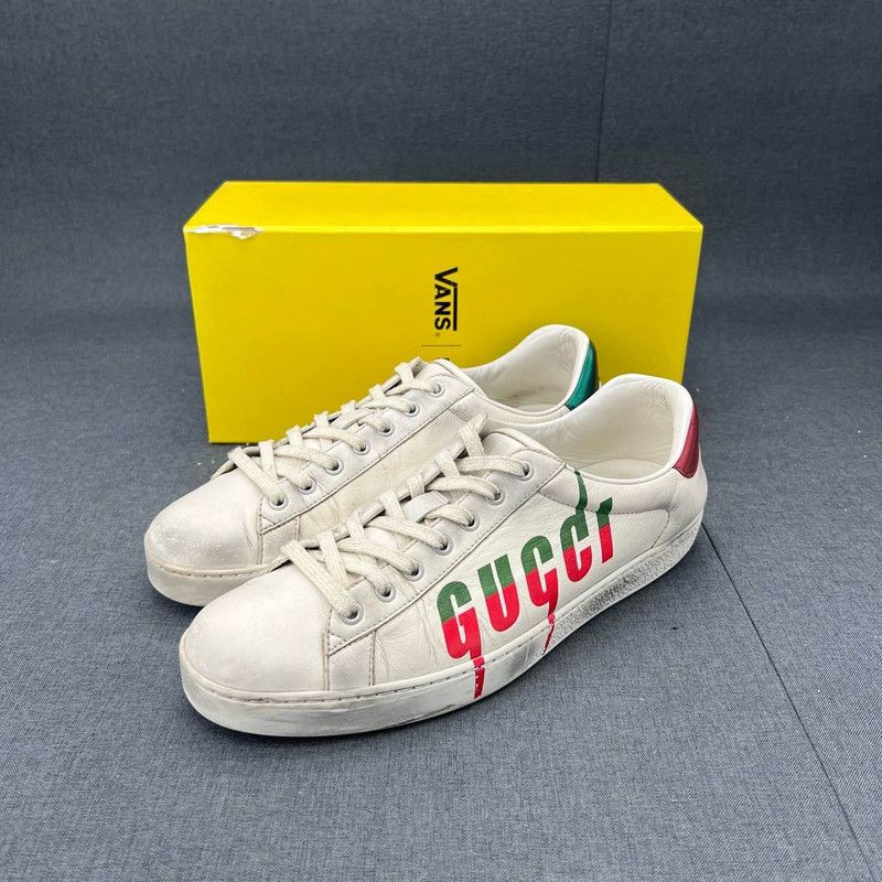 Gucci Gucci ACE Blade Vintage Sneakers for Men Size US 10.5 / EU 43-44 - 1 Thumbnail