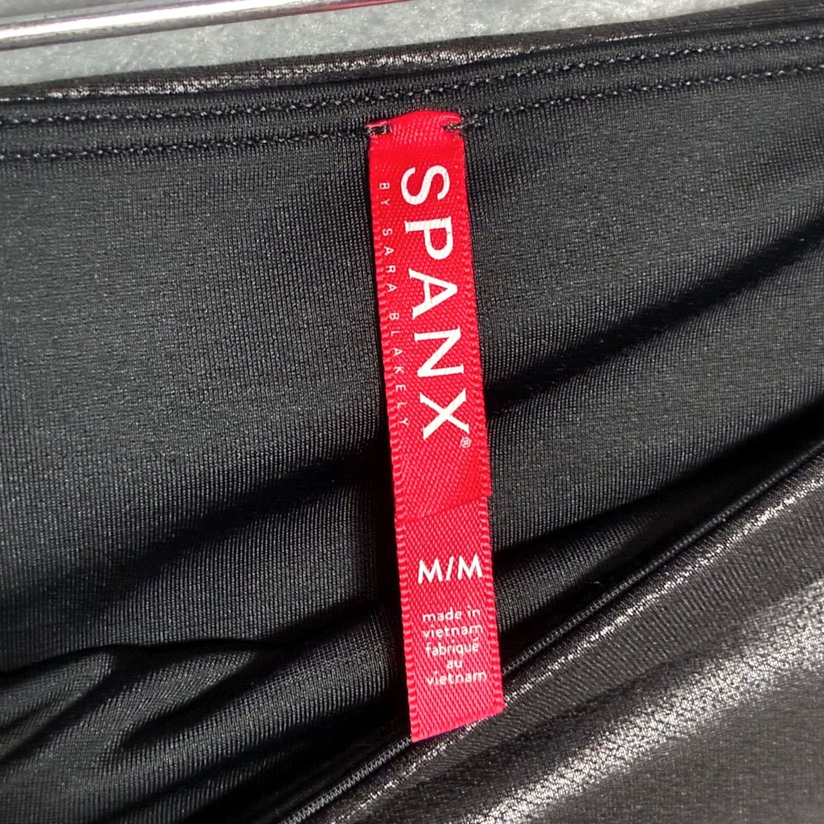 Spanx EUC SPANX Faux Leather Shine Leggings High Waist Black Women's M Size 32" / US 10 / IT 46 - 5 Thumbnail