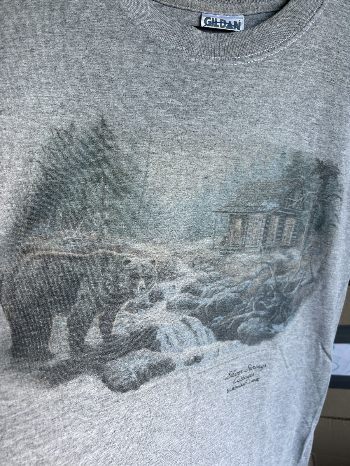 Vintage Vintage Graphic Print Merch T-shirt 90s Copyright Size L Size US L / EU 52-54 / 3 - 7 Thumbnail