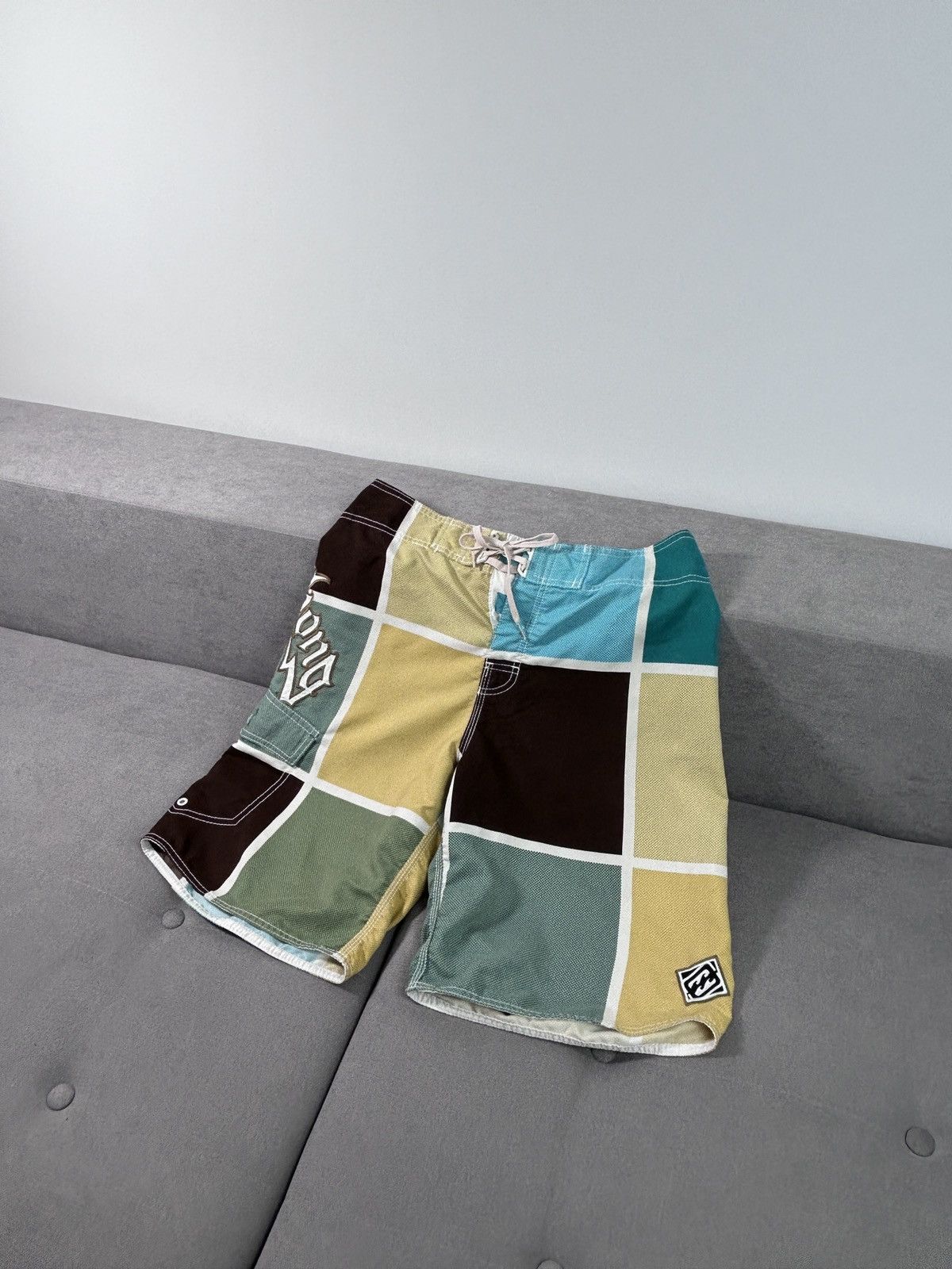 Billabong × Vintage BILLABONG VINTAGE SHORTS MADE IN HONG KONG Size US 32 / EU 48 - 1 Thumbnail