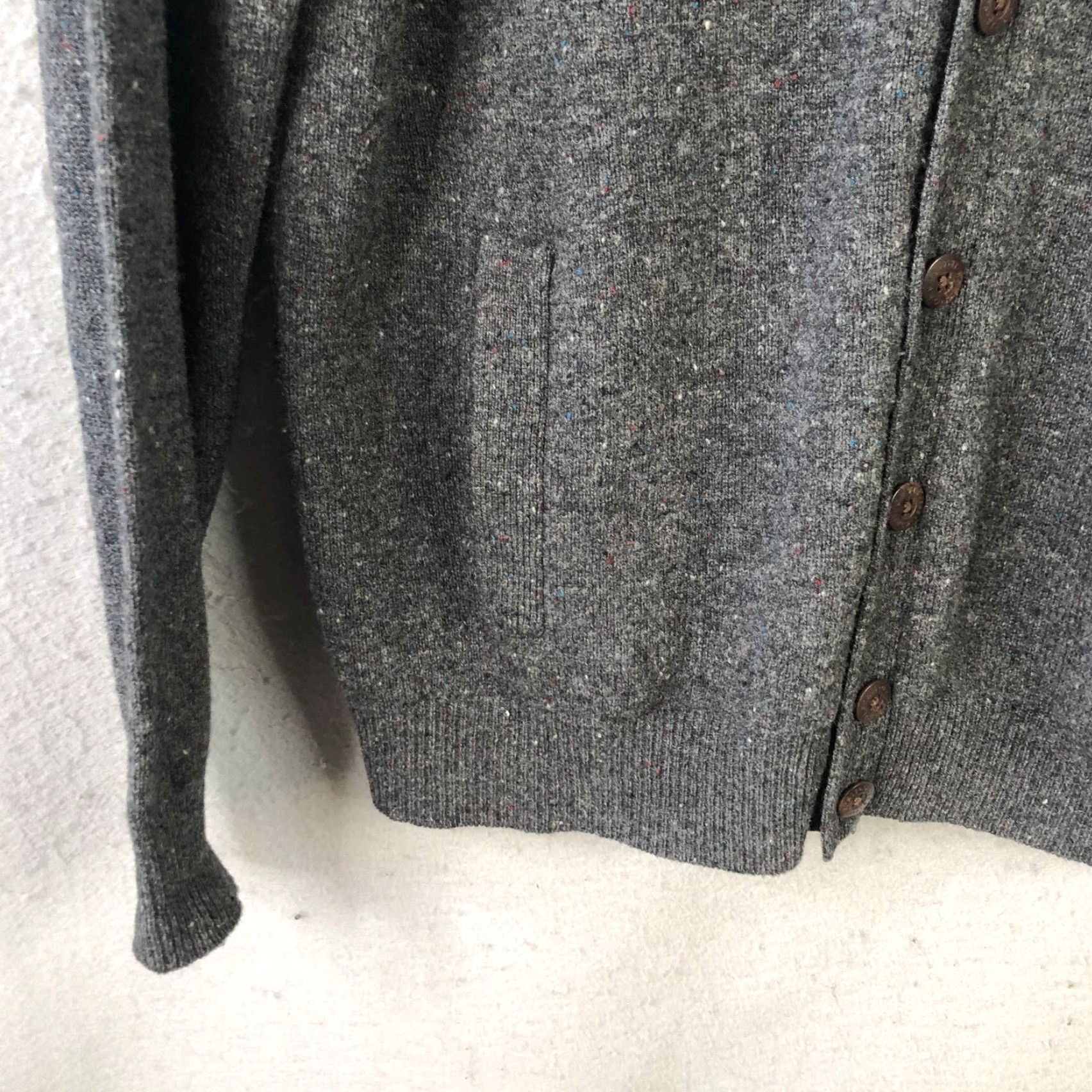 Orvis Orvis Cardigan Sweater Mens Medium Gray 100% Wool V-Neck Pockets Button Front Knit Lightweight Casual Fall Winter Vintage No Size US M / EU 48-50 / 2 - 5 Thumbnail
