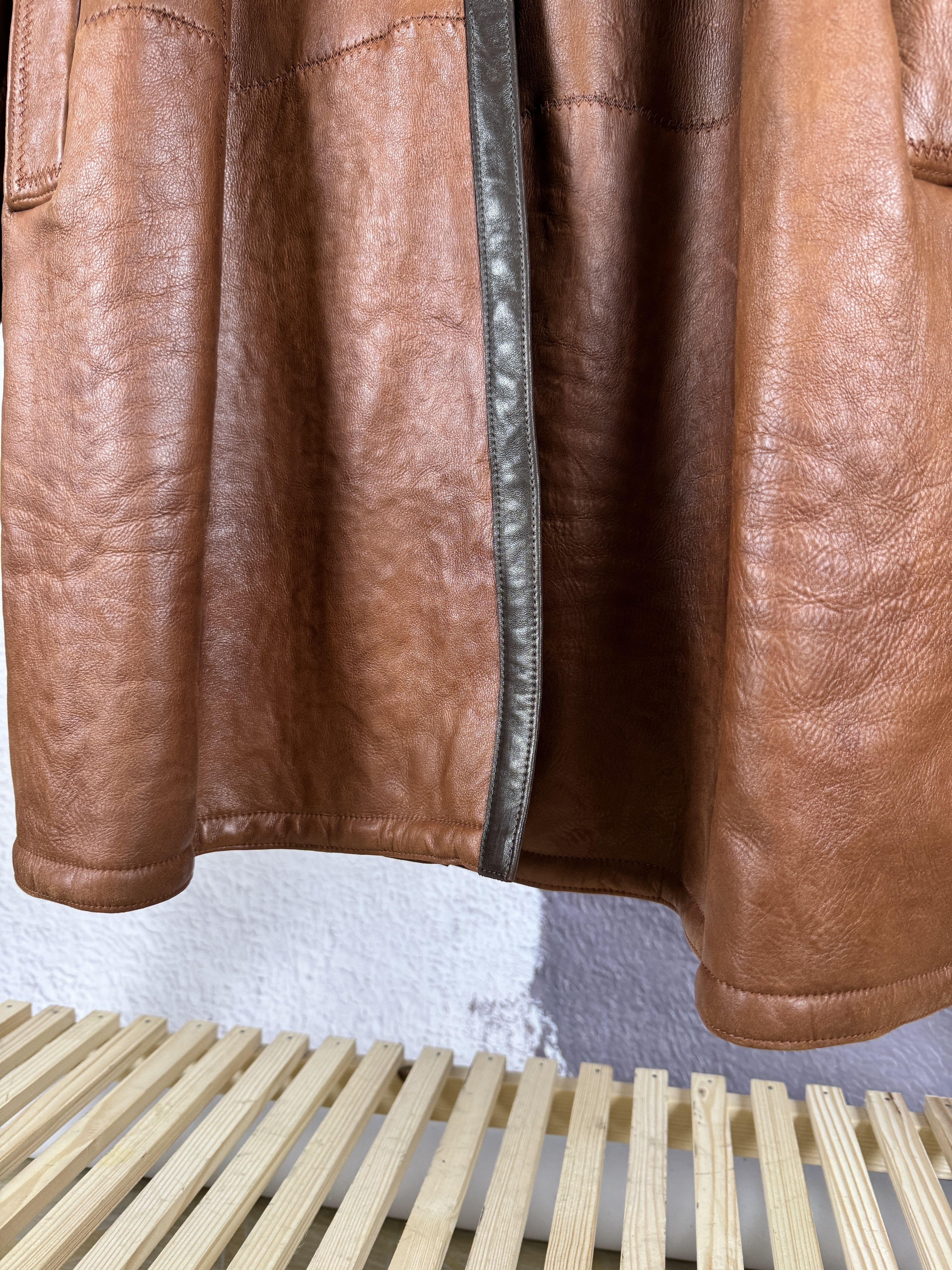 Yves Saint Laurent Yves Saint Laurent fourrures vintage 80s leather fur coat Size M / US 6-8 / IT 42-44 - 15 Thumbnail