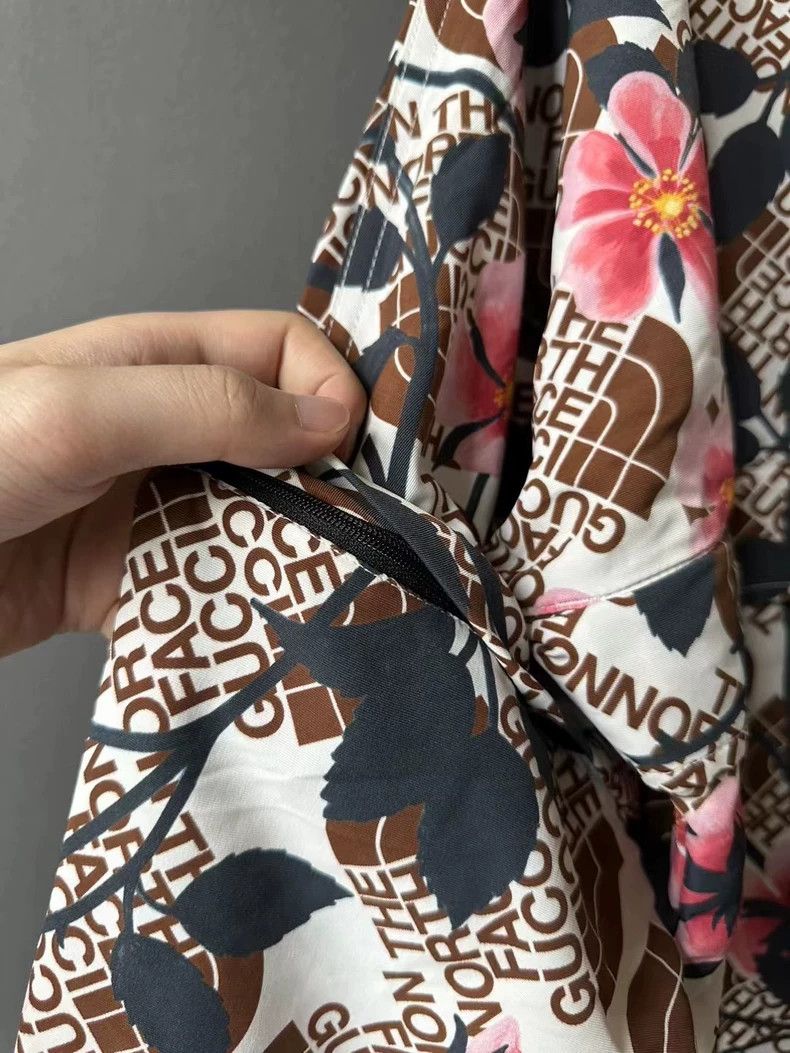 Gucci Gucci Full-print floral windbreaker jacket 2501-Nextarrow Size US S / EU 44-46 / 1 - 3 Thumbnail