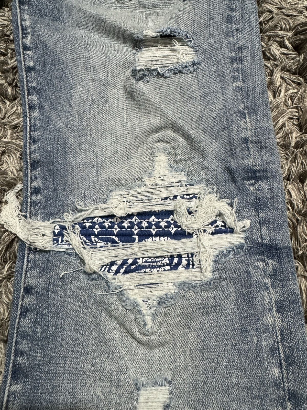 Amiri Amiri Blue Cashew Flower Knife Cut Ripped Jeans Size US 34 / EU 50 - 11 Thumbnail