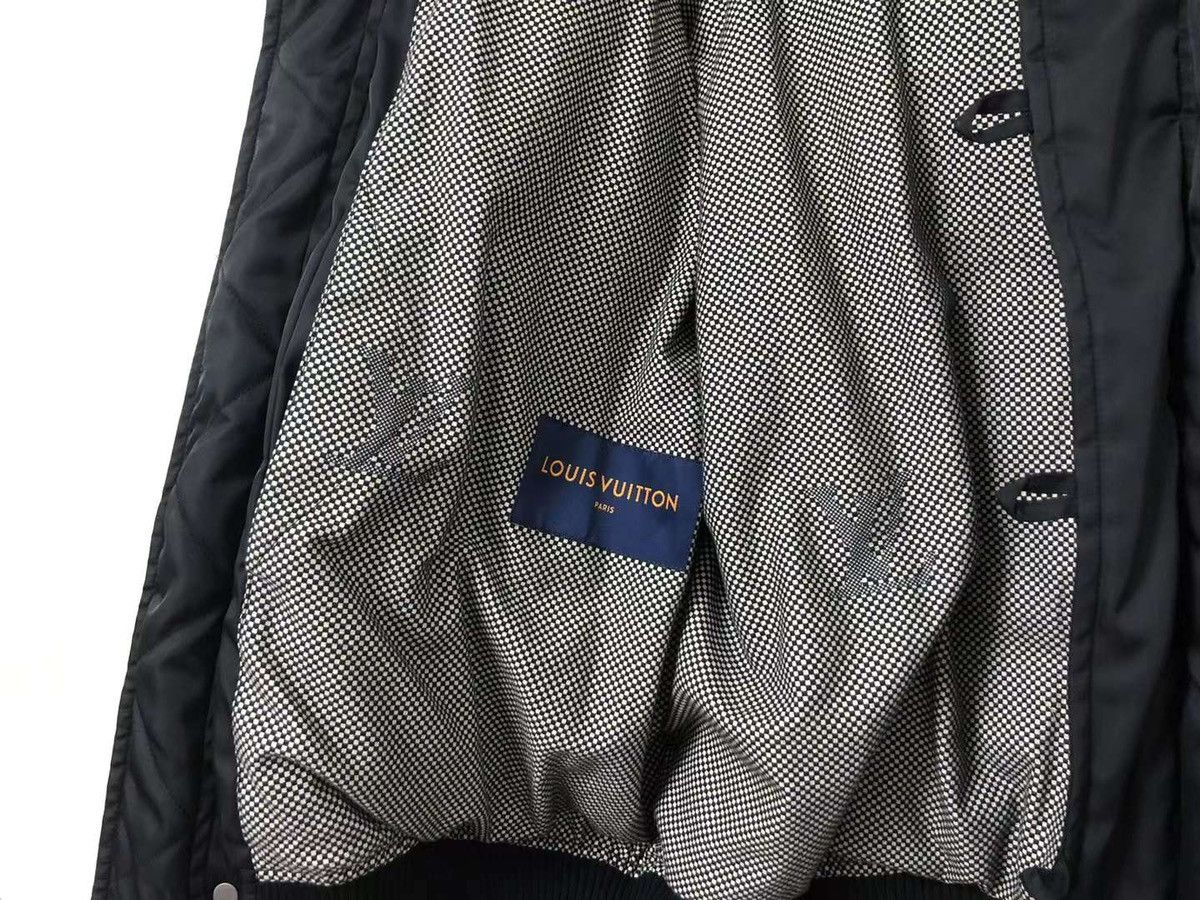 Louis Vuitton × Nigo Mountain aviator blouson fur hood jacket Size US M / EU 48-50 / 2 - 4 Thumbnail