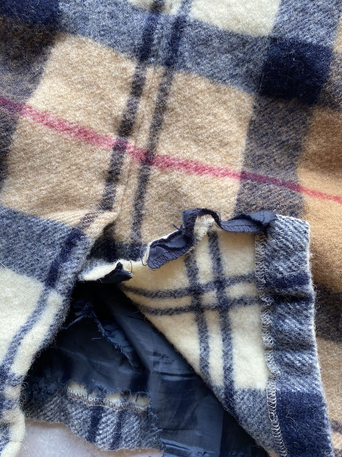 Barbour Vintage Barbour Wool Nova Check Multicolour skirt Y2K Rare Size 32" / US 10 / IT 46 - 7 Thumbnail