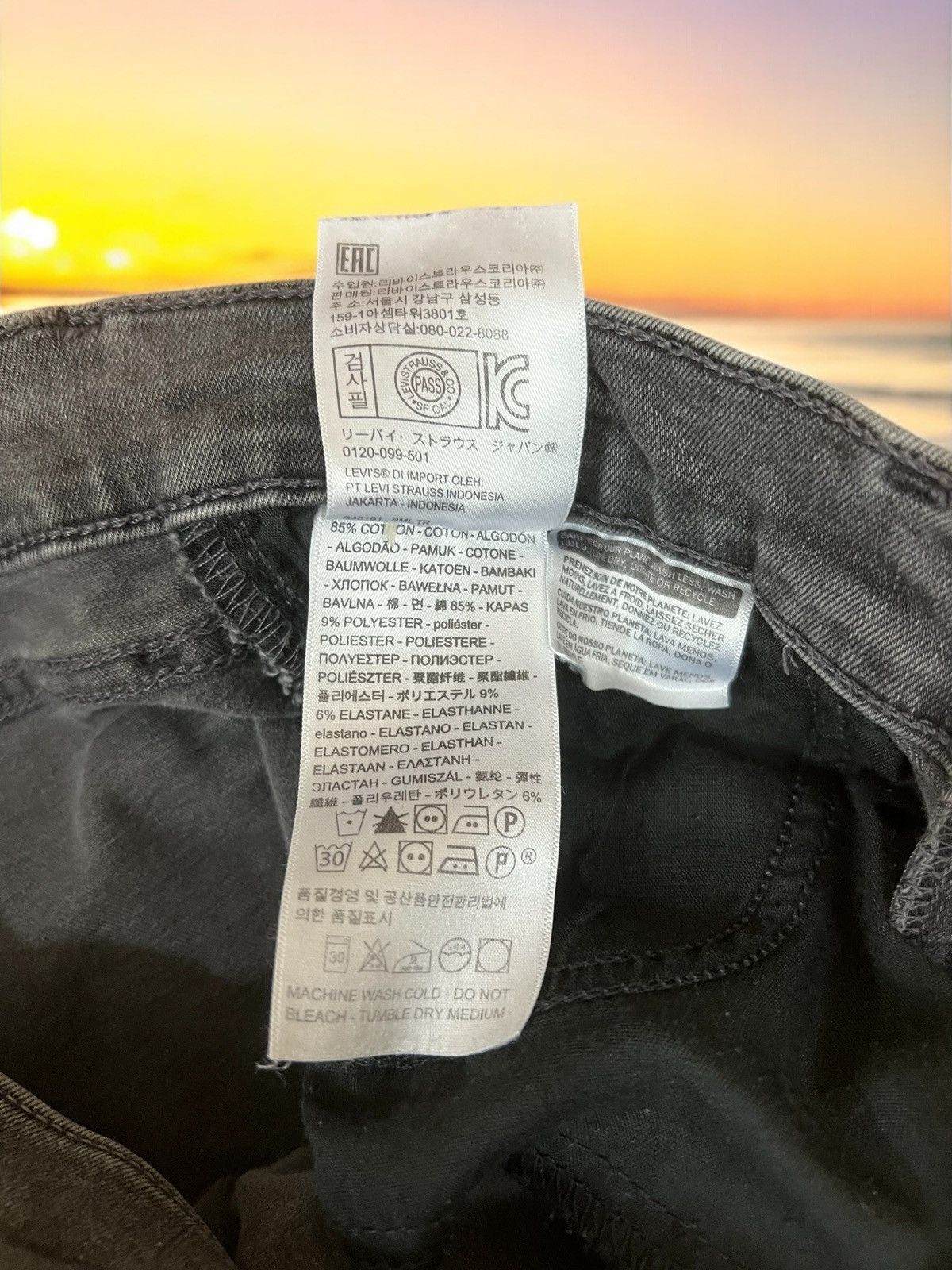 Levi's Levi’s 710 super skinny jeans size W30 L32 Size 30" / US 8 / IT 44 - 7 Thumbnail