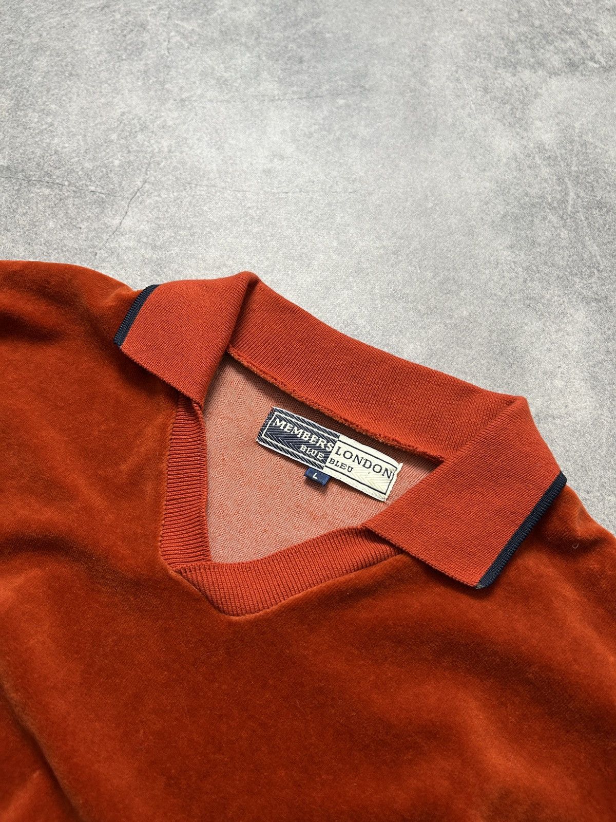 Members Only Vintage Members Only vintage velour sweatshirt mens Size US L / EU 52-54 / 3 - 3 Thumbnail