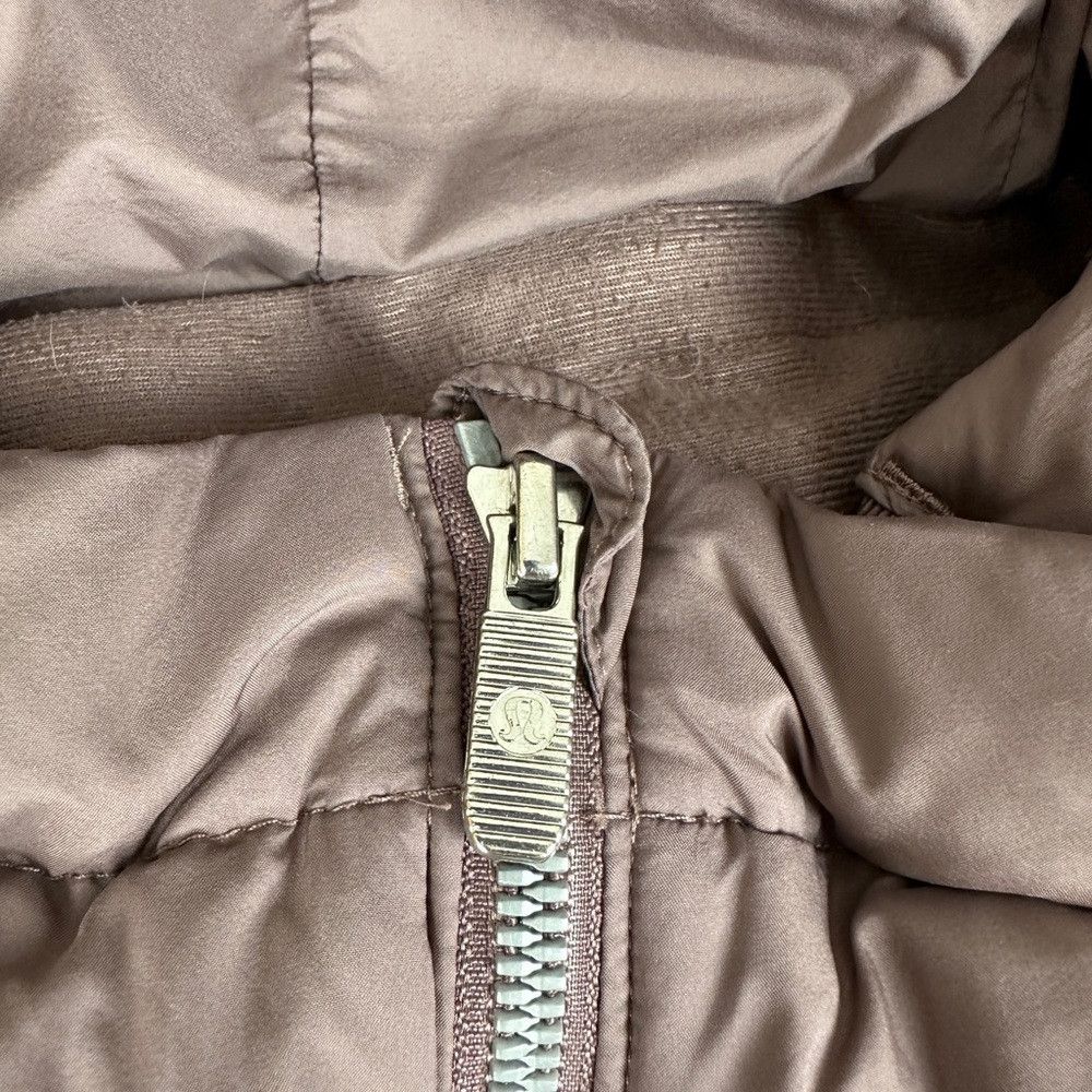 Lululemon Lululemon Pack It Down Jacket Women’s Size 6 Size M / US 6-8 / IT 42-44 - 3 Thumbnail
