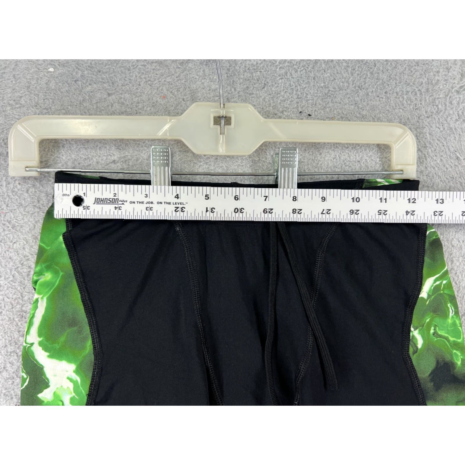 Nike Nike Shorts Bottom Adult 30 Green Jammer Spandex Blend Polyester Compression Men Regular Pool Swim Size US 30 / EU 46 - 7 Thumbnail