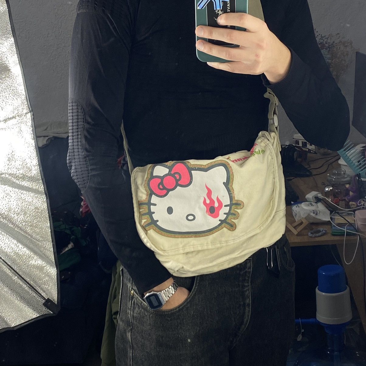 20471120 HELLO KITTY Y2K FACE FLAME PRINT CROSSBODY BAG Size ONE SIZE - 3 Thumbnail