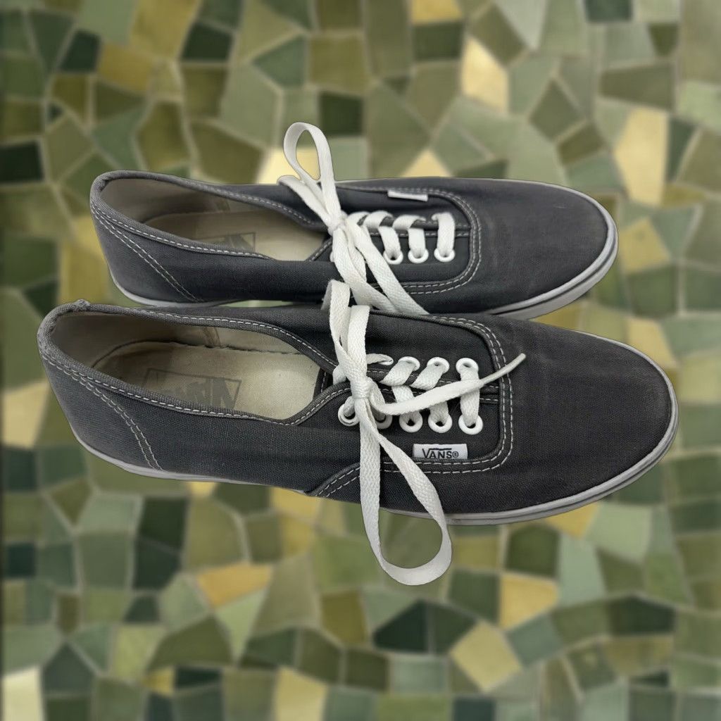 Vans VANS Off The Wall Sneakers Low Top Lace Up Gray 7.5 9 M Size Shoes Mens Athletic Vans Sneakers Off The Wall Gray Low Top Lace Up 7.5 Mens Size US M / EU 48-50 / 2 - 1 Thumbnail
