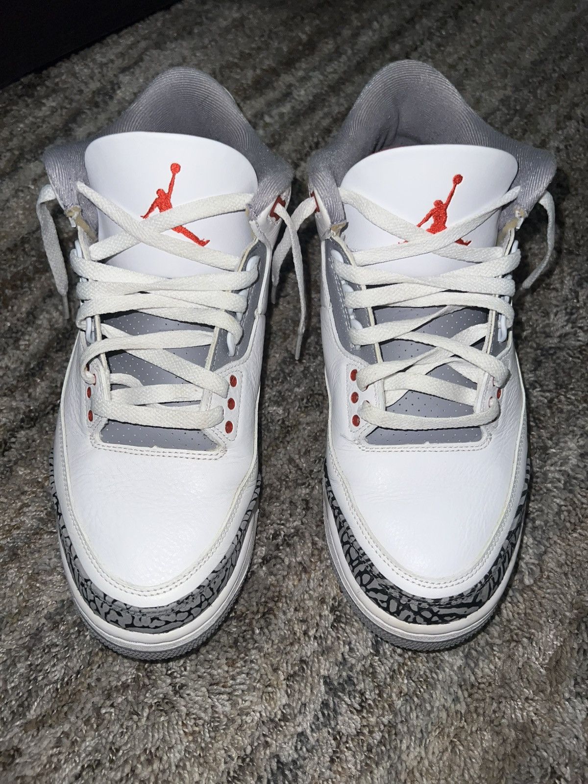 Jordan Brand Air Jordan 3 Fire Red Size 10.5 Size US 10.5 / EU 43-44 - 4 Thumbnail