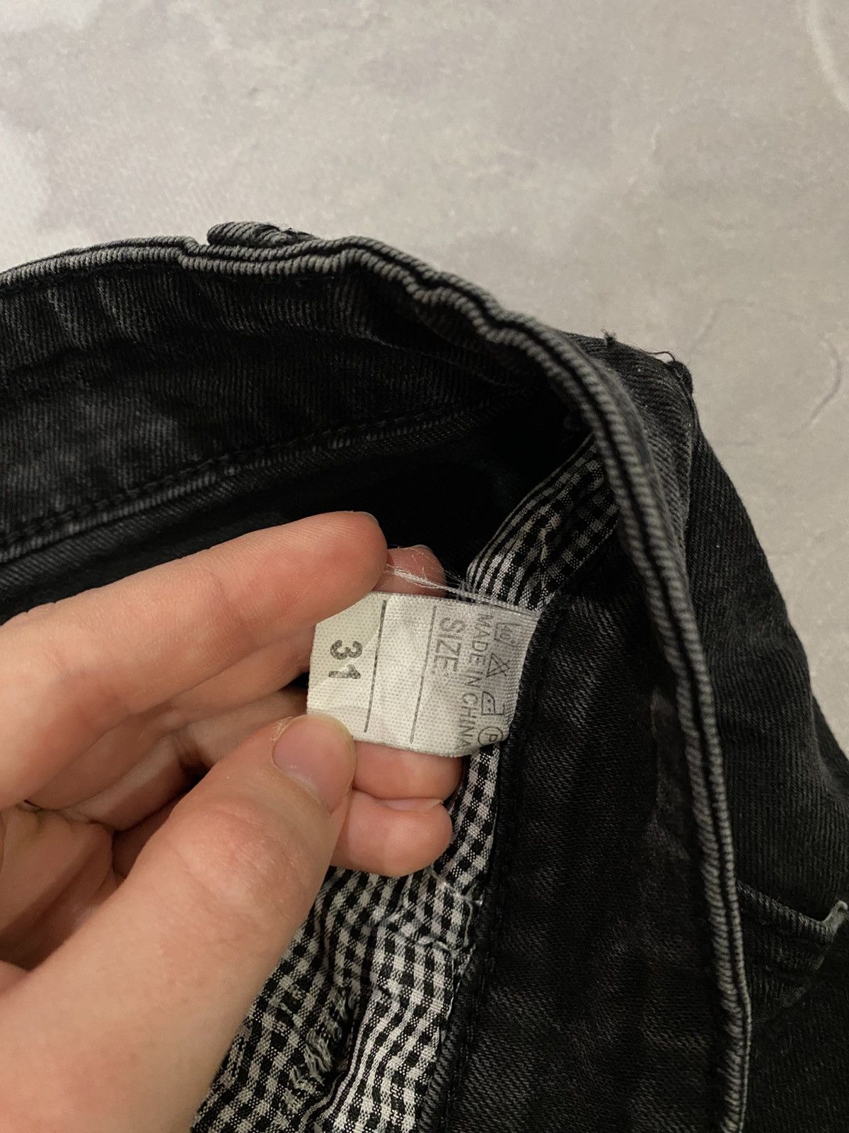 Vintage Black Distressed Skinny Fit Jeans Y2K Size US 31 - 8 Thumbnail