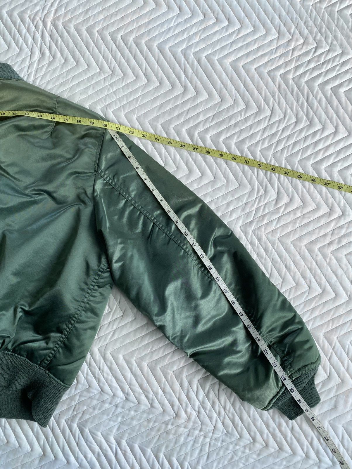 Vintage 🇺🇸 Vintage Corinth Mfg Co. MA-1 Flight Jacket - Made in USA Size US L / EU 52-54 / 3 - 16 Thumbnail