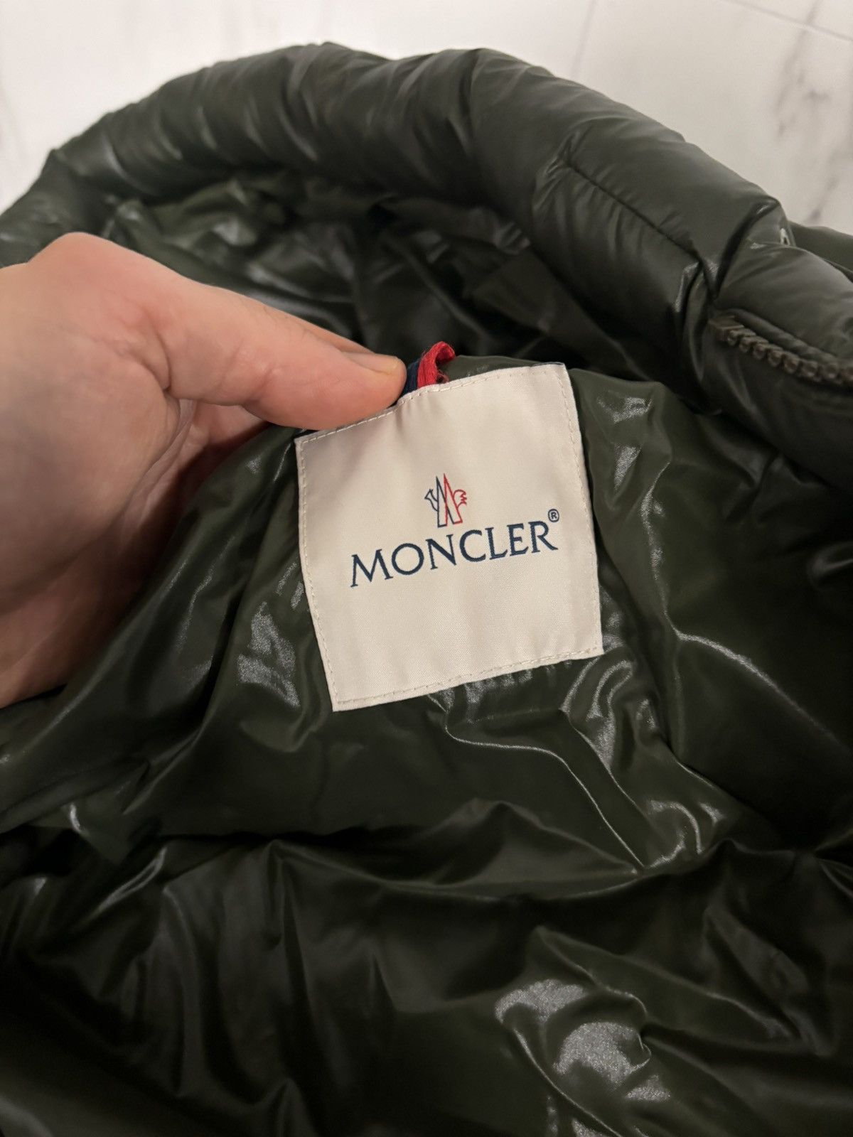 Moncler moncler ecrins Size US L / EU 52-54 / 3 - 7 Thumbnail