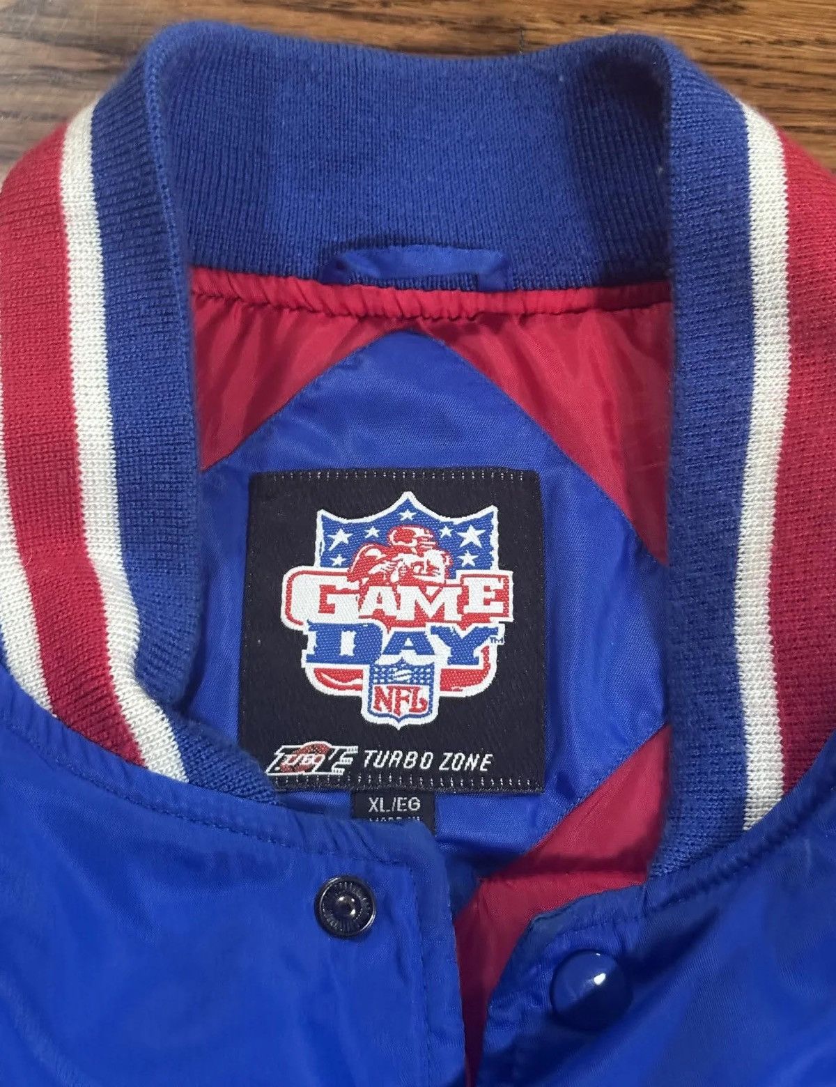 Vintage Vintage Game Day New York Giants Satin Jacket (Size XL) Size US XL / EU 56 / 4 - 2 Thumbnail