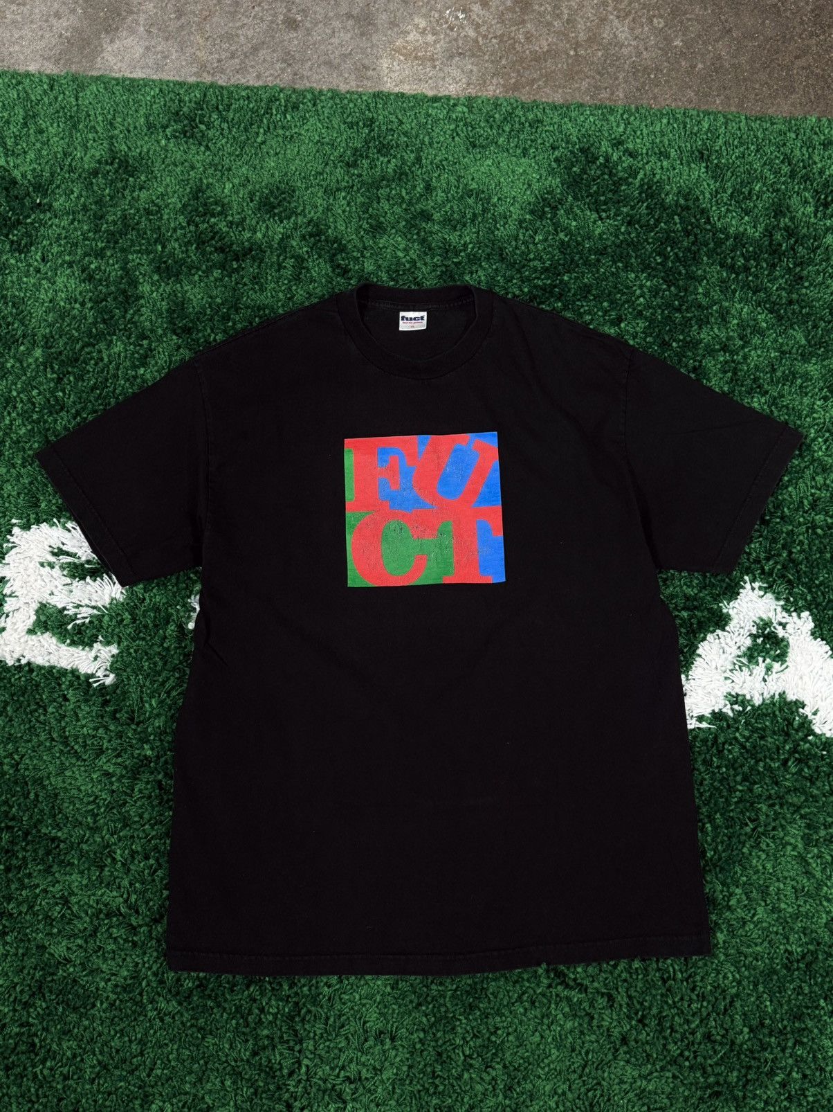 FUCT Vintage FUCT Love Robert Indiana Logo Flip Tee Black XL FTP Size US XL / EU 56 / 4 - 1 Thumbnail