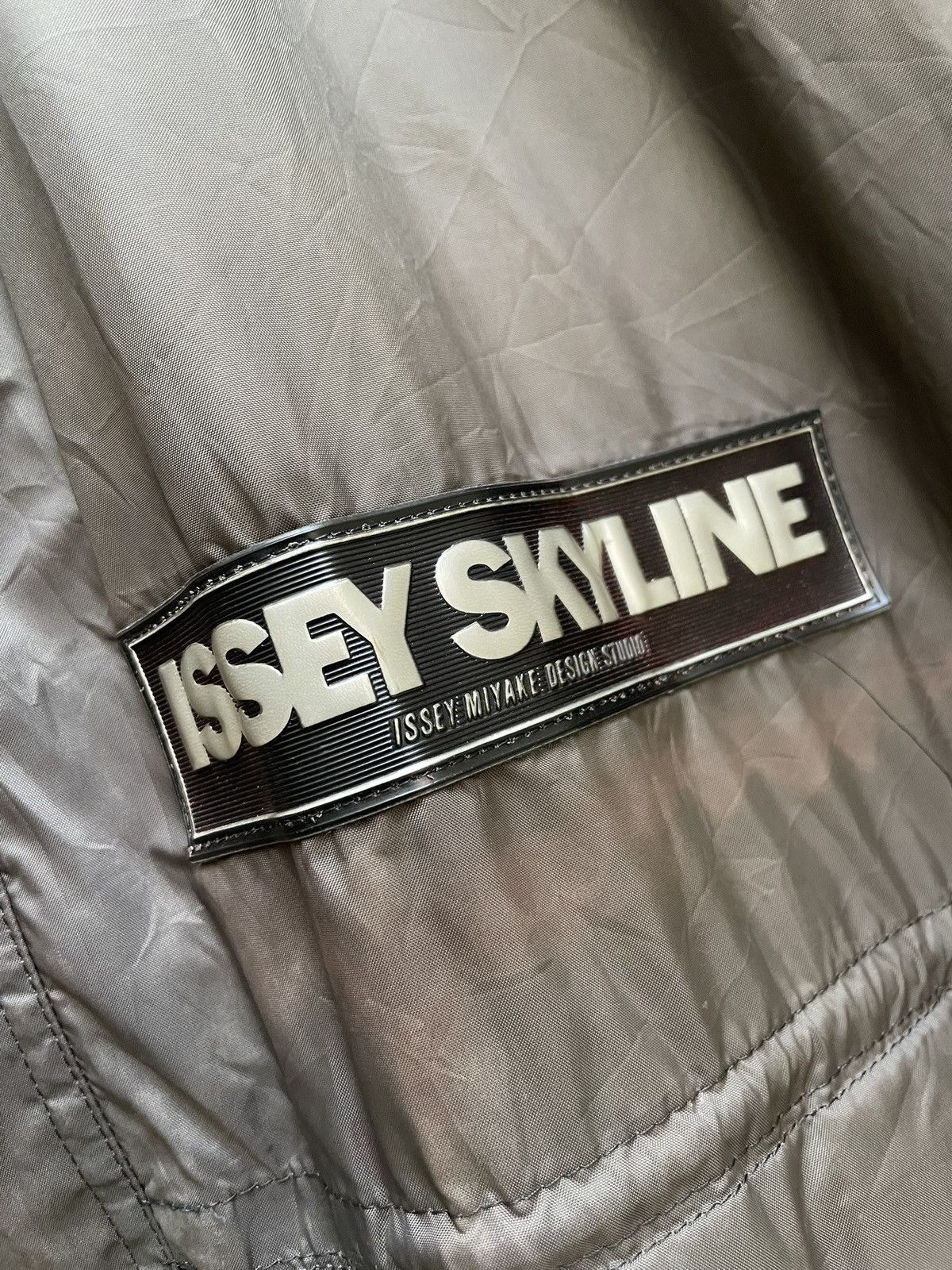 Vintage Issey Miyake x Nissan Skyline R30 Staff Jacket 1982 size L Size US L / EU 52-54 / 3 - 2 Thumbnail
