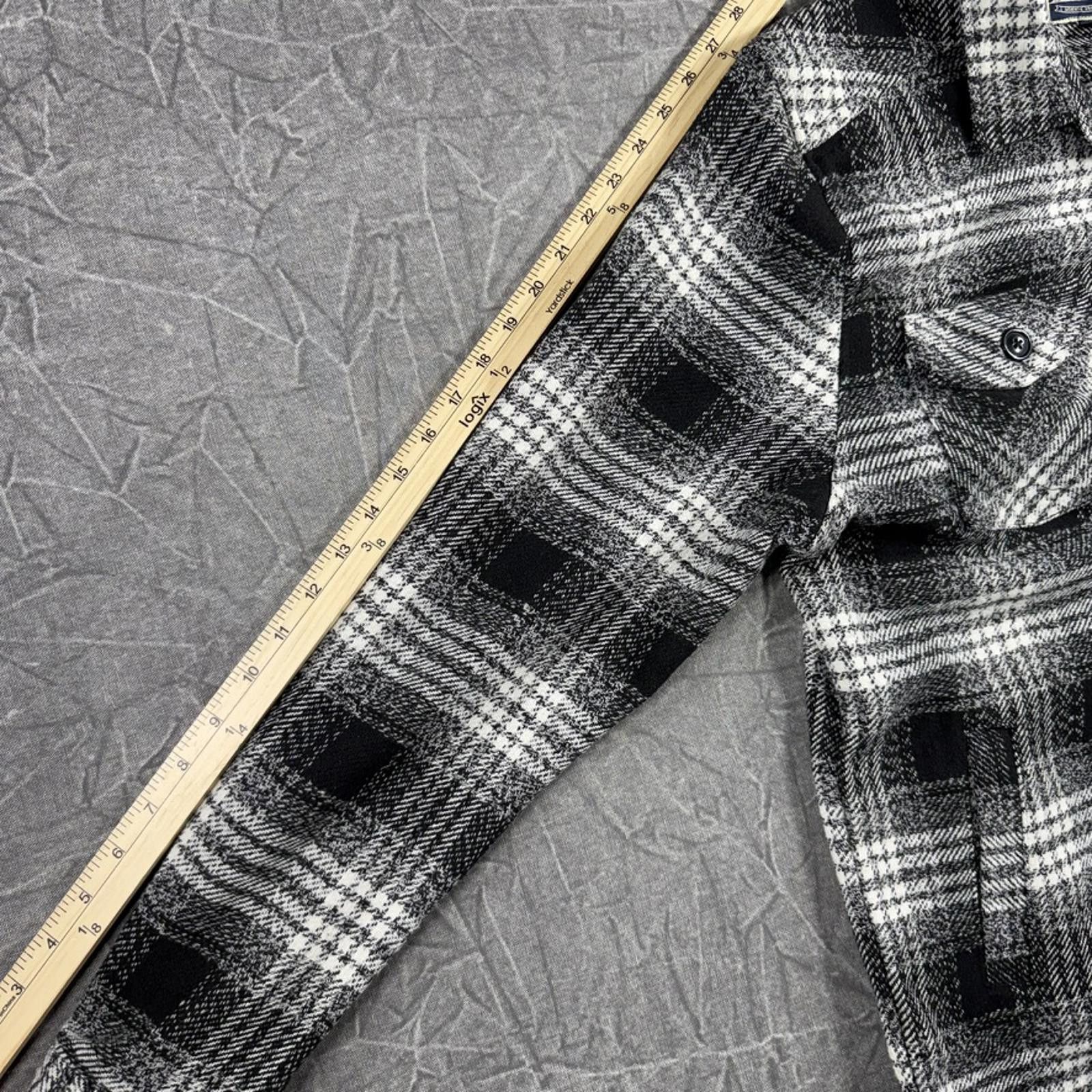 Other Distortion Jacket Men's L Black Button Up Flannel Size US L / EU 52-54 / 3 - 6 Thumbnail