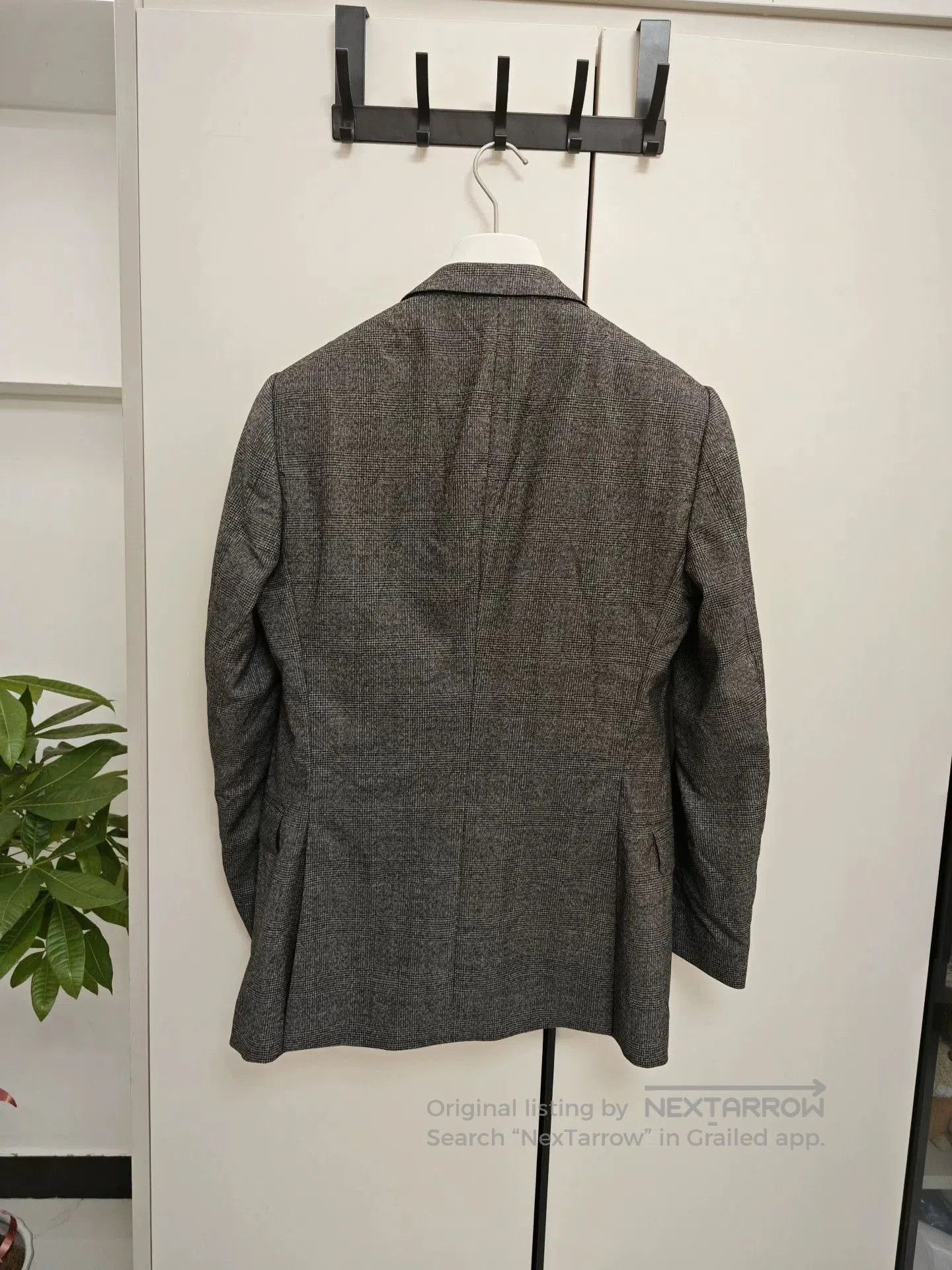 Burberry Burberry Men's Gray Check Blazer. Size US M / EU 48-50 / 2 - 2 Thumbnail
