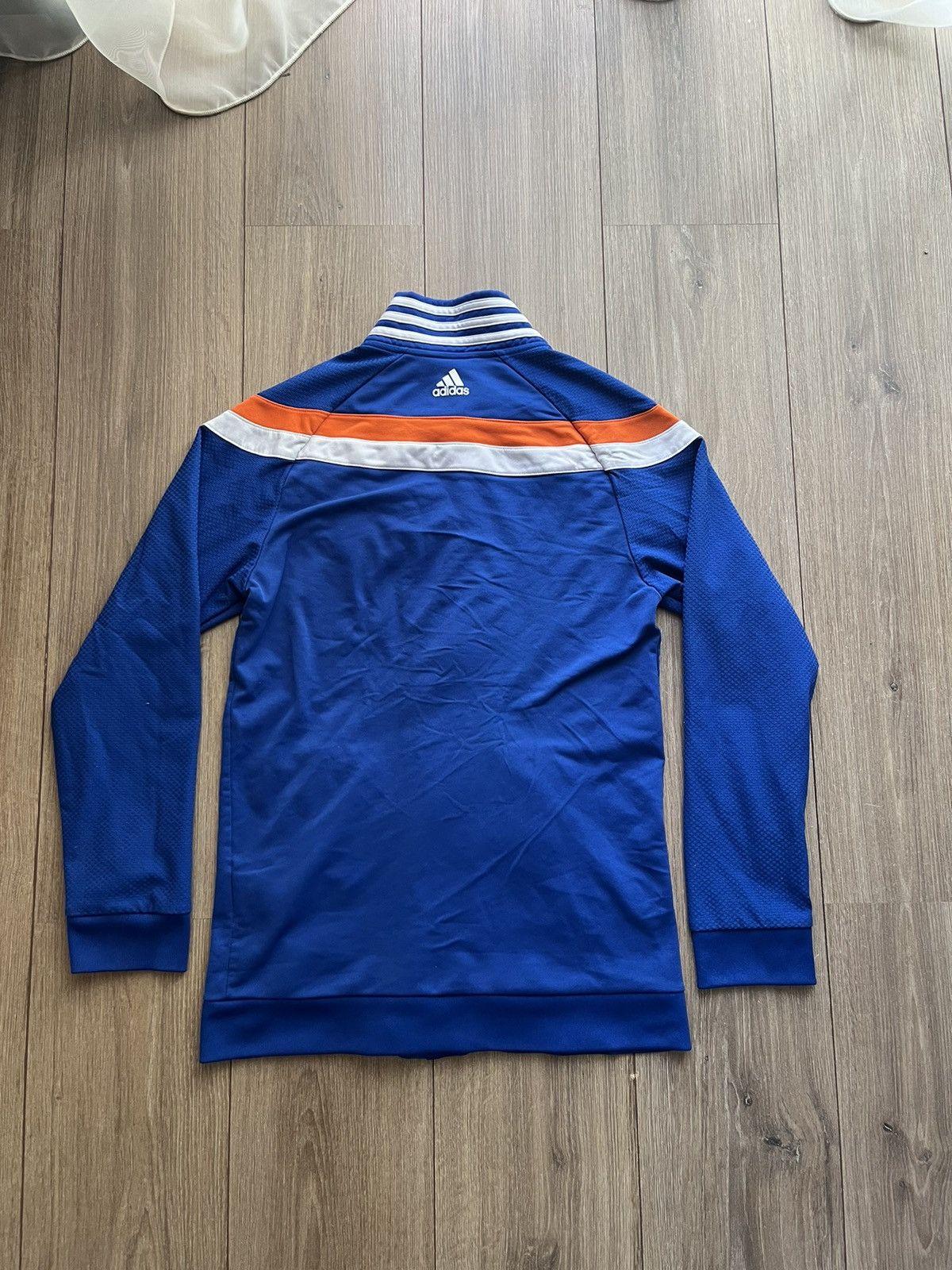 NBA Classic adidas New York Knicks 🇺🇸 zip up holdie Size US S / EU 44-46 / 1 - 11 Thumbnail